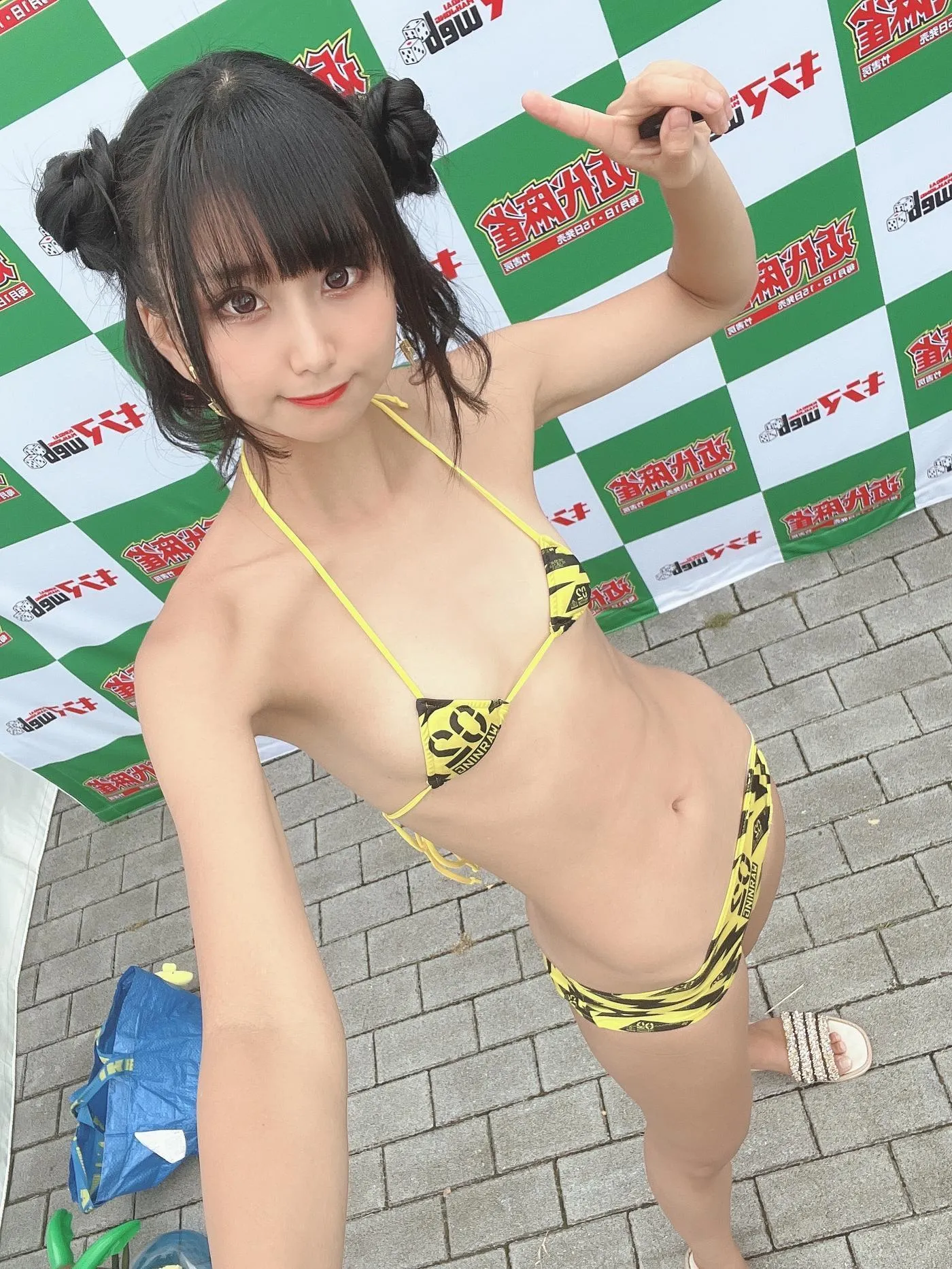 柳丸 – NO.12 [Fantia] 2022年09月写真合集(14期)-2022-09-18 雷のマイクロビキニ⚡️ [39P]插图5