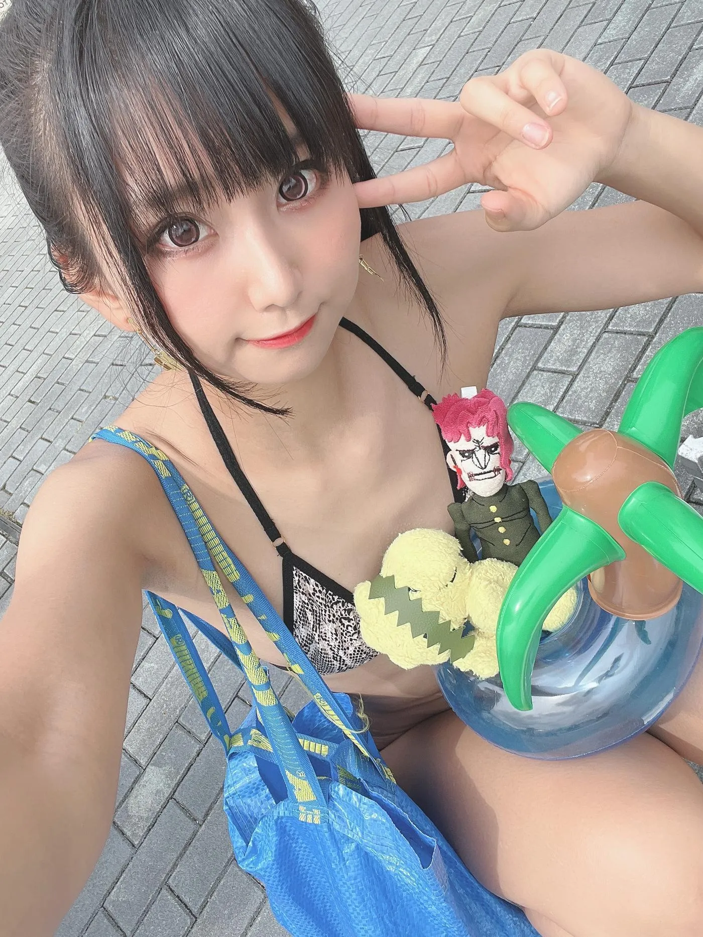 柳丸 – NO.13 [Fantia] 2022年10月写真合集(15期)-2022-10-02 ヘビ柄ビキニなヮィと今後のスケジュール [38P]插图