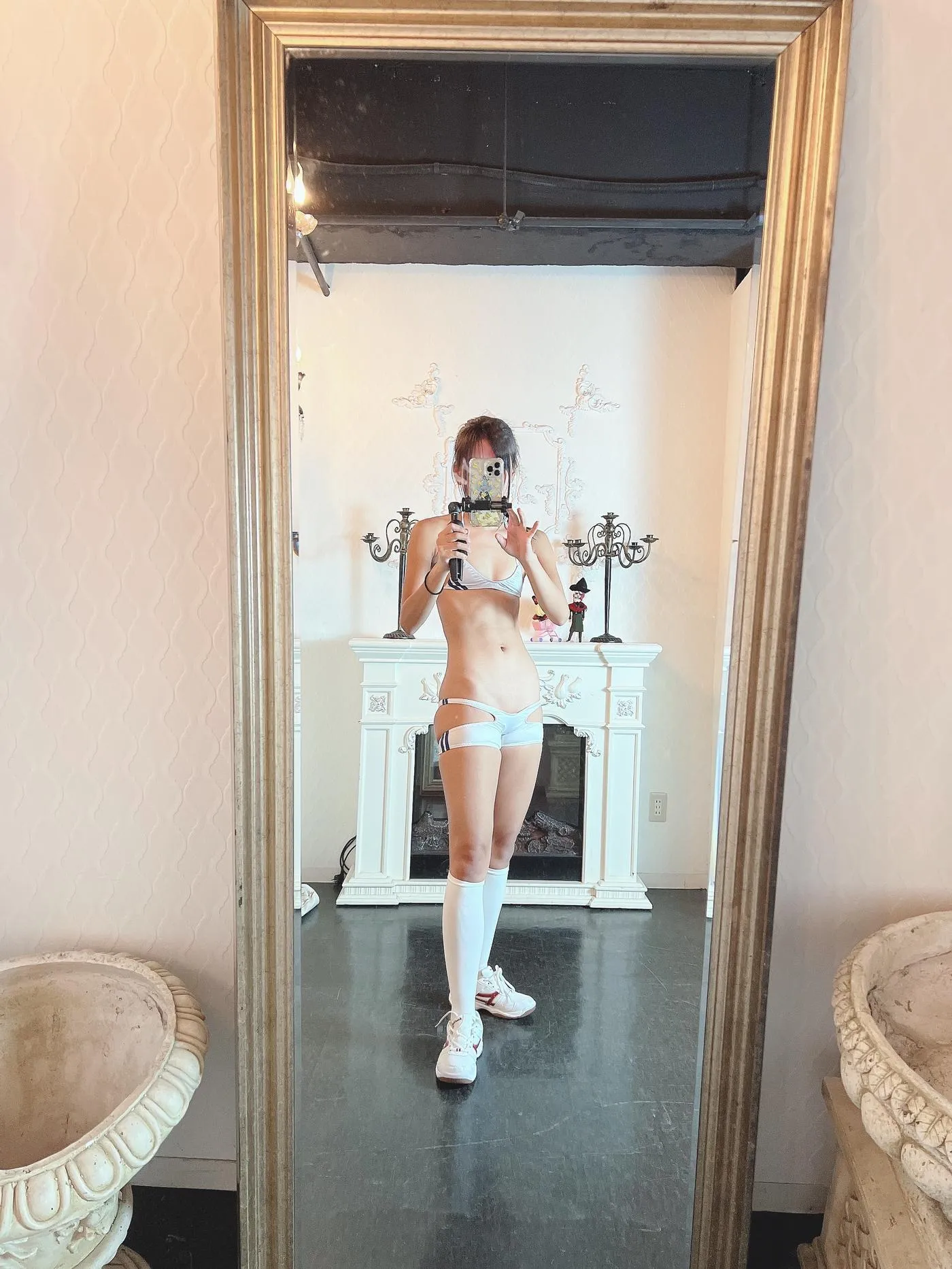 柳丸 – NO.13 [Fantia] 2022年10月写真合集(15期)-2022-10-17 ④白いすごいスパッツ（鏡の活用） [33P]插图2