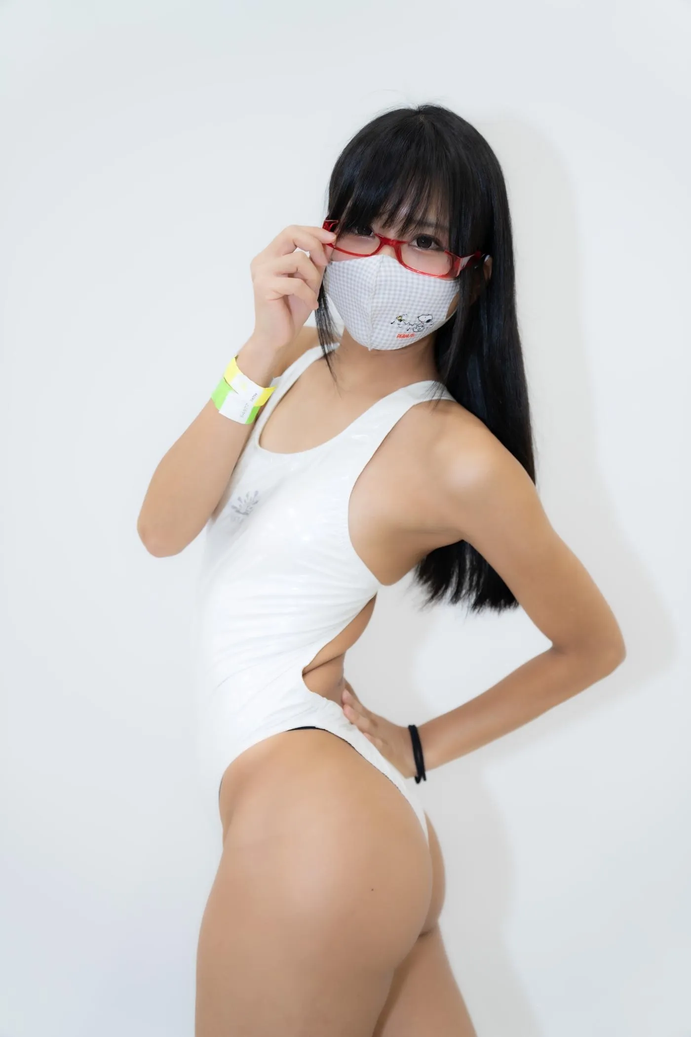 柳丸 – NO.13 [Fantia] 2022年10月写真合集(15期)-2022-10-25 白い競泳水着でメガネなヮィ [57P]插图4
