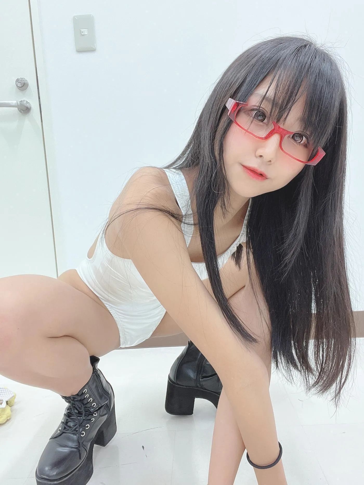 柳丸 – NO.13 [Fantia] 2022年10月写真合集(15期)-2022-10-25 白い競泳水着でメガネなヮィ [57P]插图7