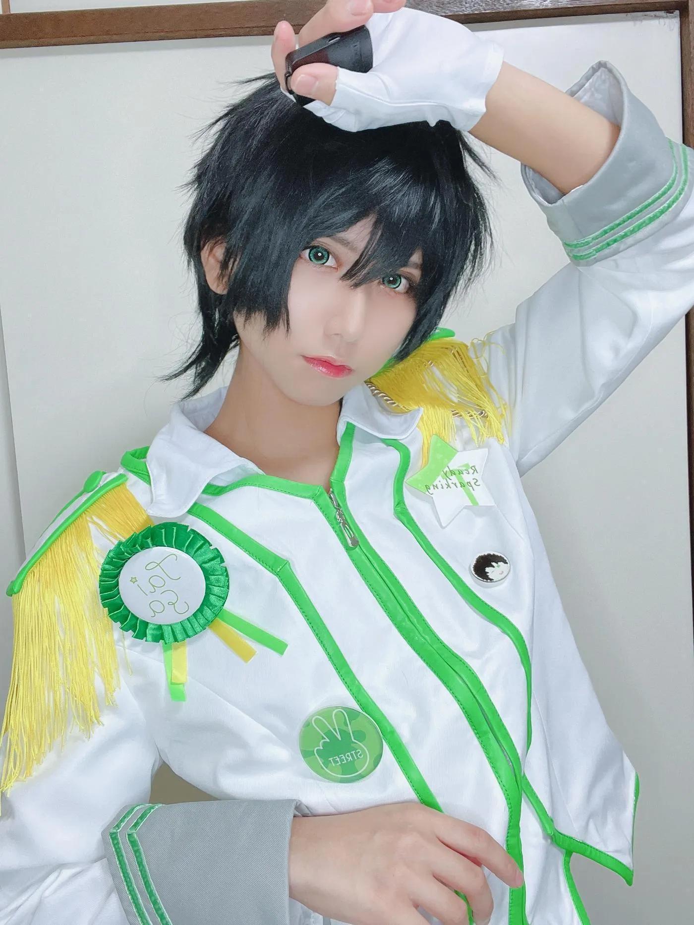 柳丸 – NO.13 [Fantia] 2022年10月写真合集(15期)-2022-10-29 香賀美タイガくんの装い [18P]插图1