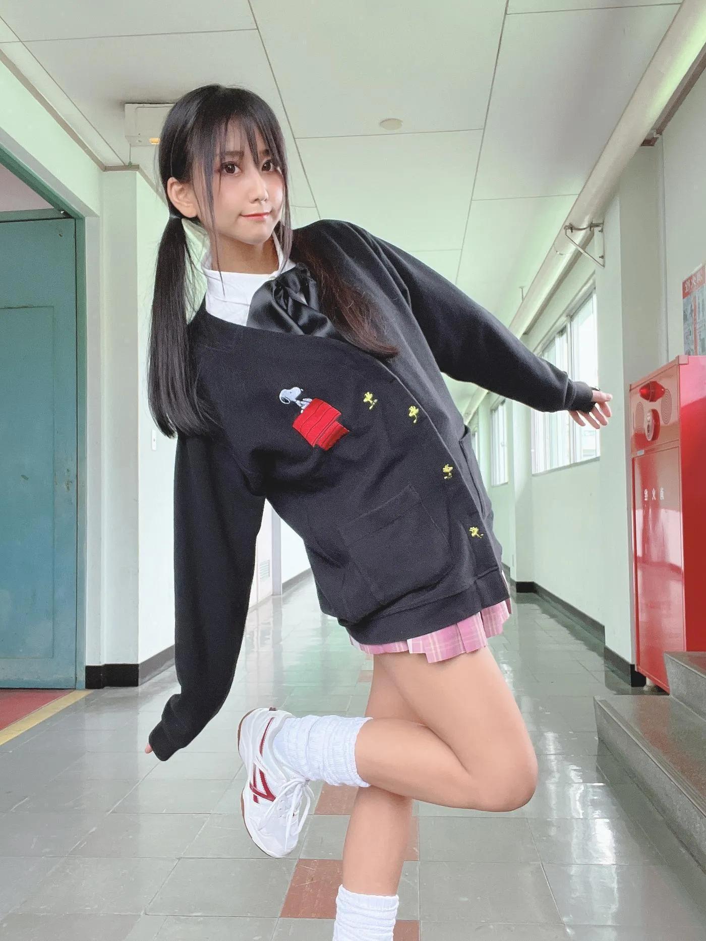 柳丸 – NO.14 [Fantia] 2022年10月写真合集(15期)-2022-11-17 見えそうで見えなくて見える学校のヮィ [69P]插图4