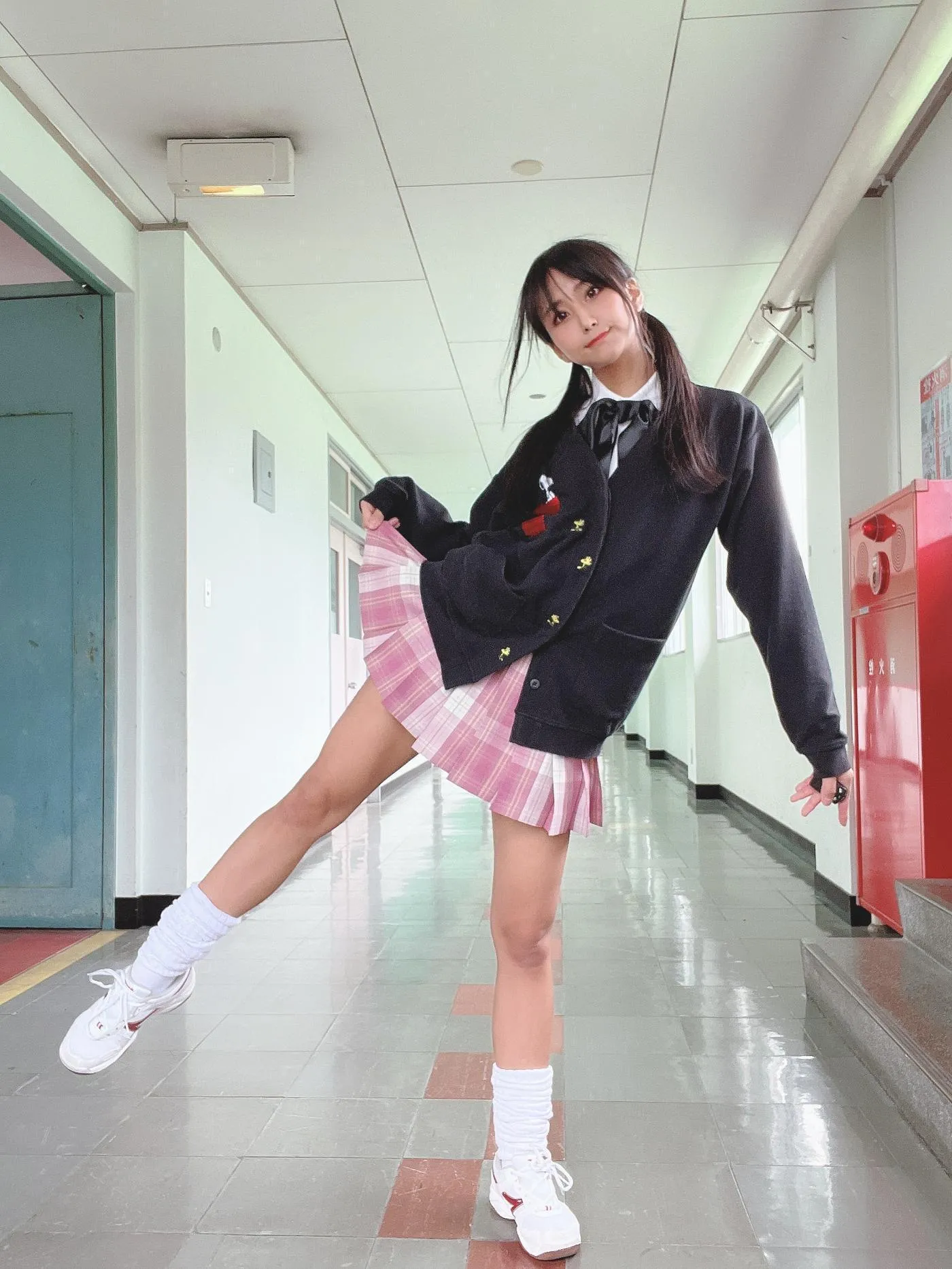 柳丸 – NO.14 [Fantia] 2022年10月写真合集(15期)-2022-11-19 学校のヮィ続き [53P]插图8