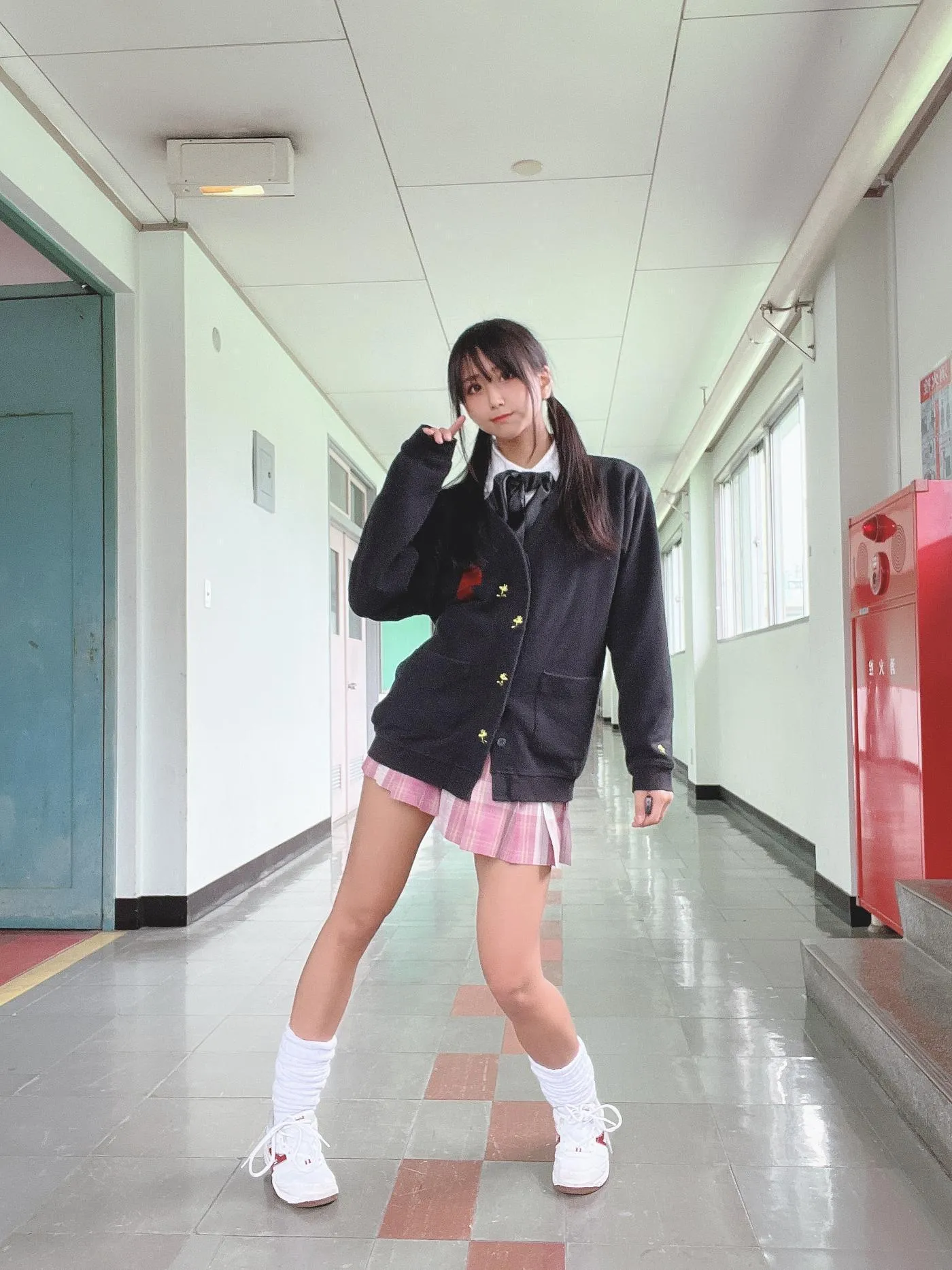 柳丸 – NO.14 [Fantia] 2022年10月写真合集(15期)-2022-11-19 学校のヮィ続き [53P]插图1