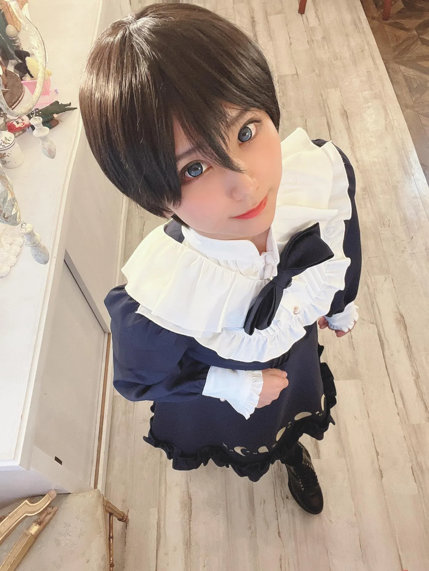 柳丸 – NO.15 [Fantia] 2022年12月写真合集(10期)-2022-12-03 年賀状企画㊗とショートカットのヮィ② [65P]插图3