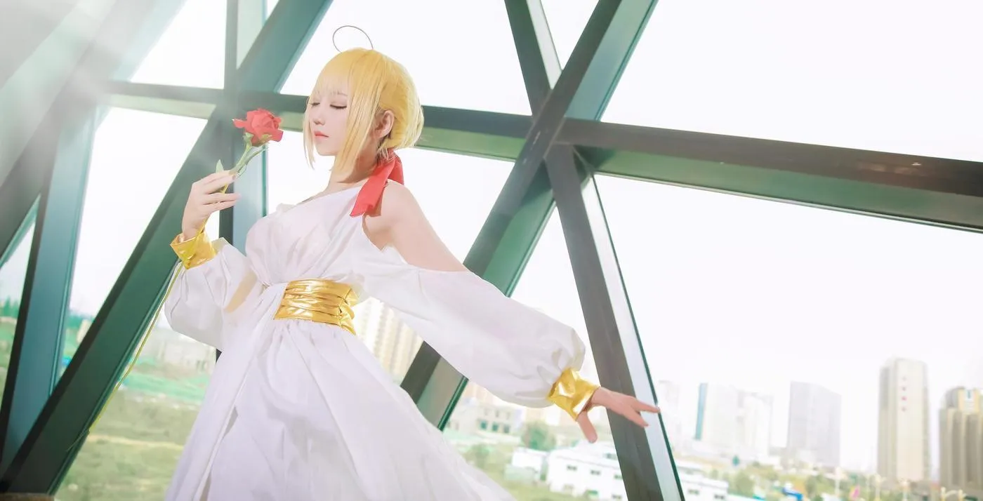 楚楚子w – NO.02 -COS-FATEEXTRA COS尼禄cos场照是尼禄的睡裙 [10P]插图9
