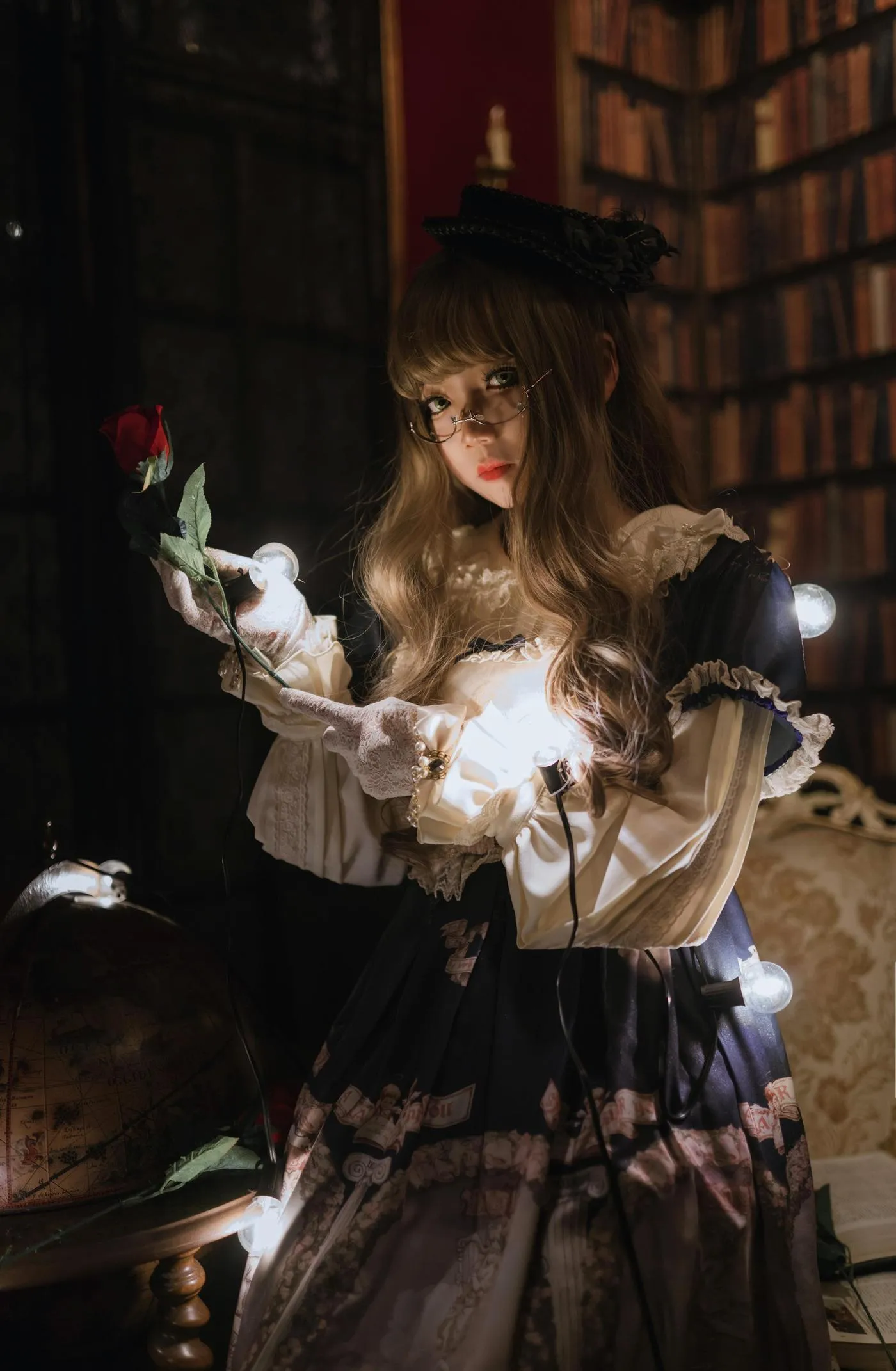 楚楚子w – NO.80 LOLITA装扮伊甸园 [15P]插图