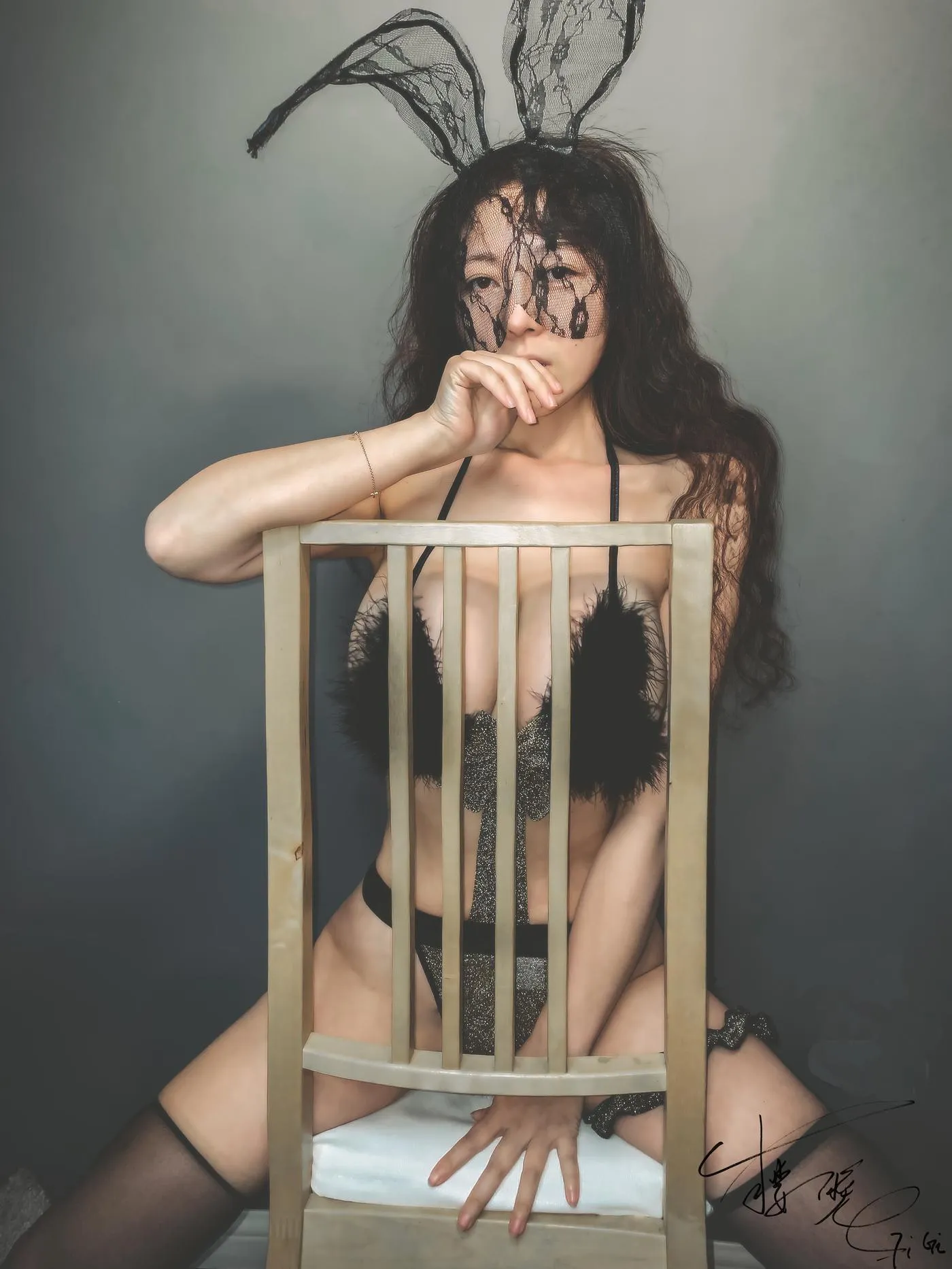 樱晚gigi – NO.01 粉丝群收费写真01 [24P]插图8