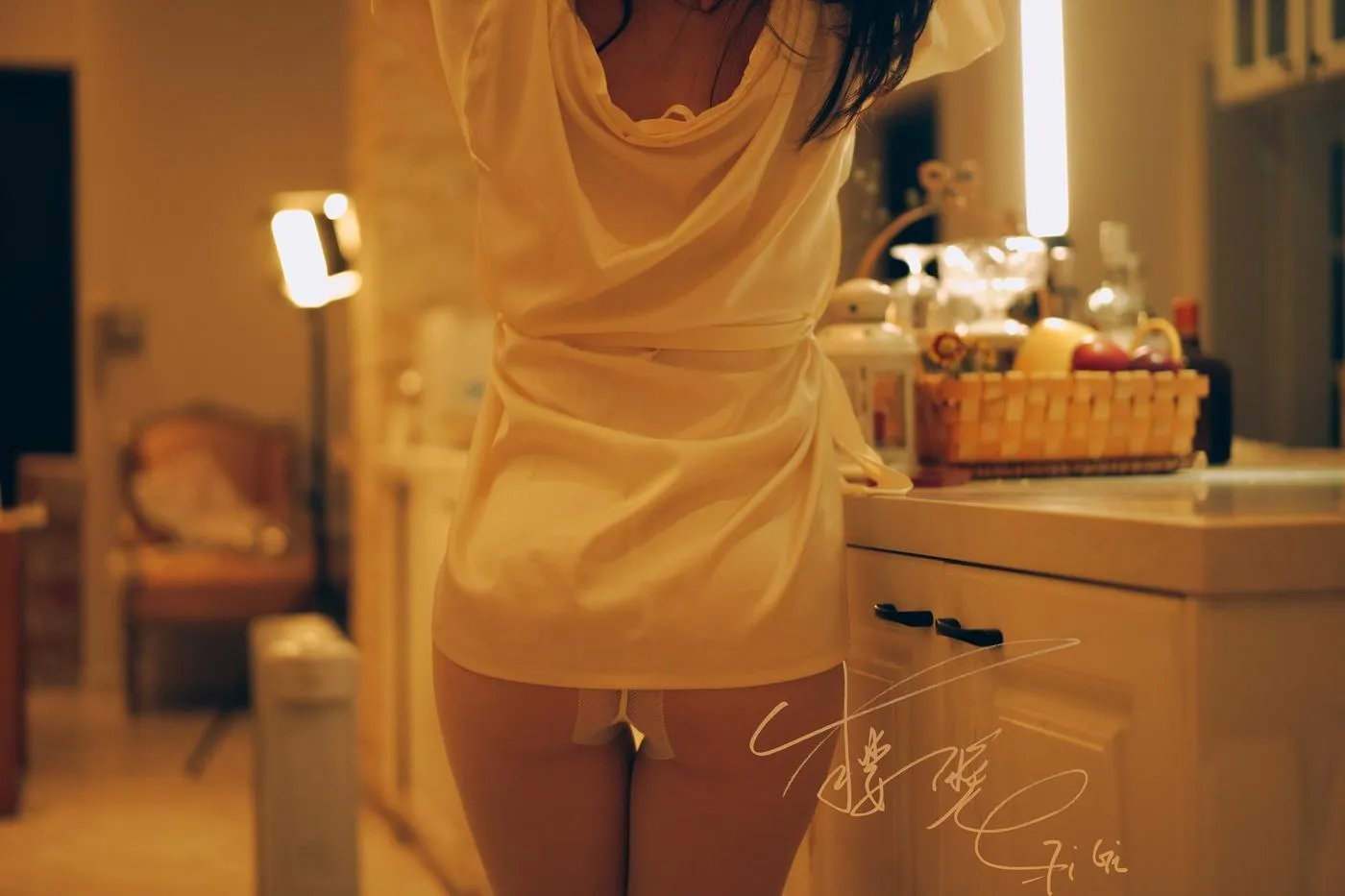 樱晚gigi – NO.18 粉丝群收费写真18 璨 [22P]插图7