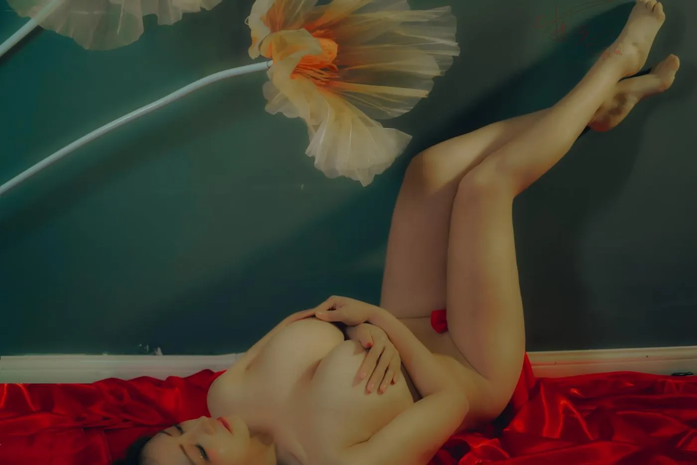 樱晚gigi – NO.21 粉丝群收费写真21 春.染 [25P]插图1
