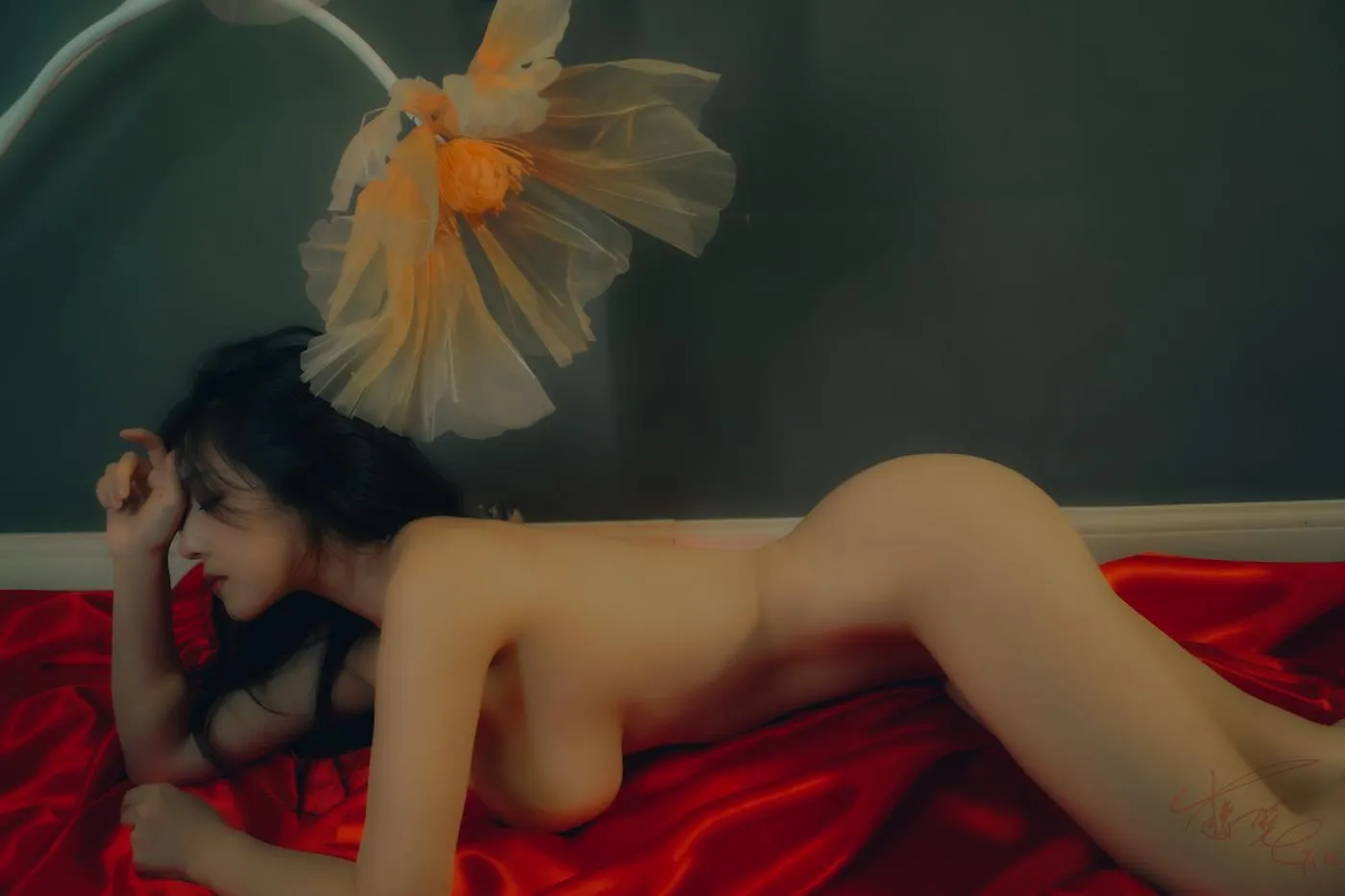 樱晚gigi – NO.21 粉丝群收费写真21 春.染 [25P]插图2