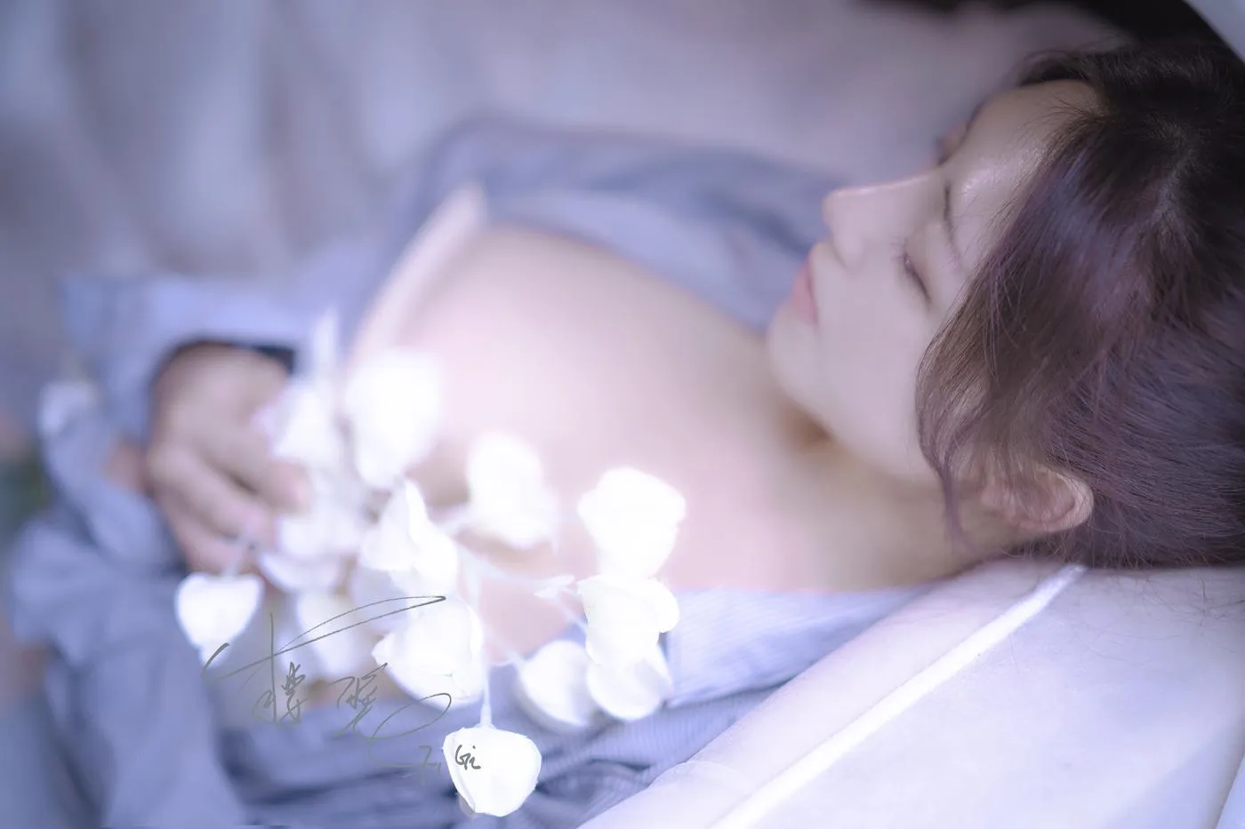 樱晚gigi – NO.29 粉丝群收费写真29 你的衬衫 [22P]插图1