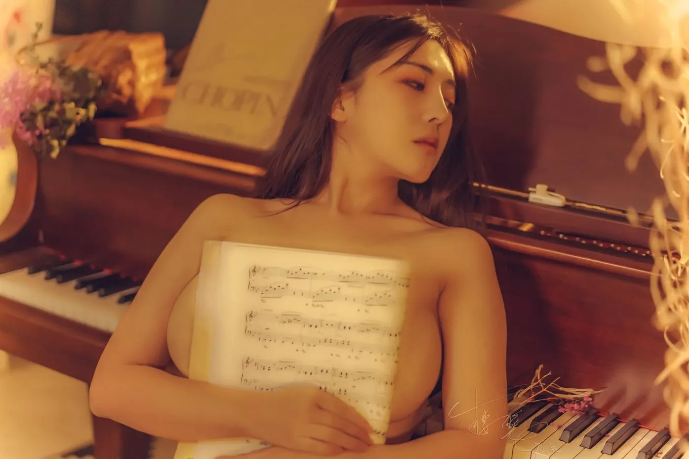 樱晚gigi – NO.33 粉丝群收费写真33 轻听 [23P]插图