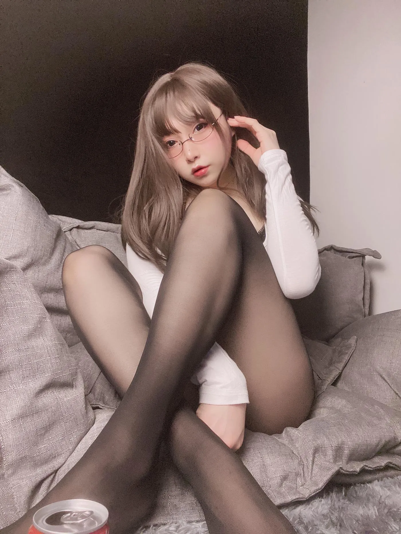次屁啦 – NO.02 涞觅 [25P]插图9