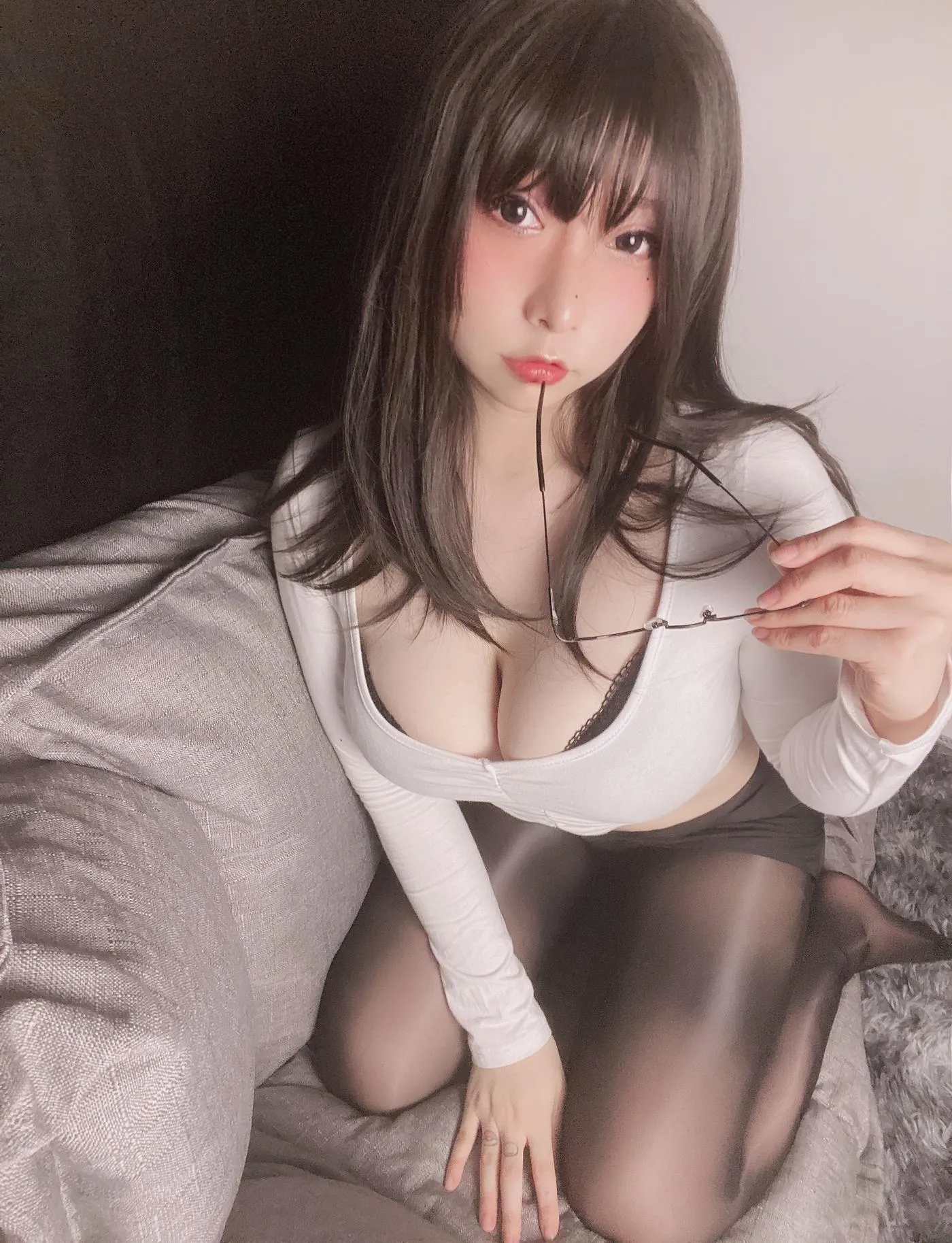 次屁啦 – NO.02 涞觅 [25P]插图1