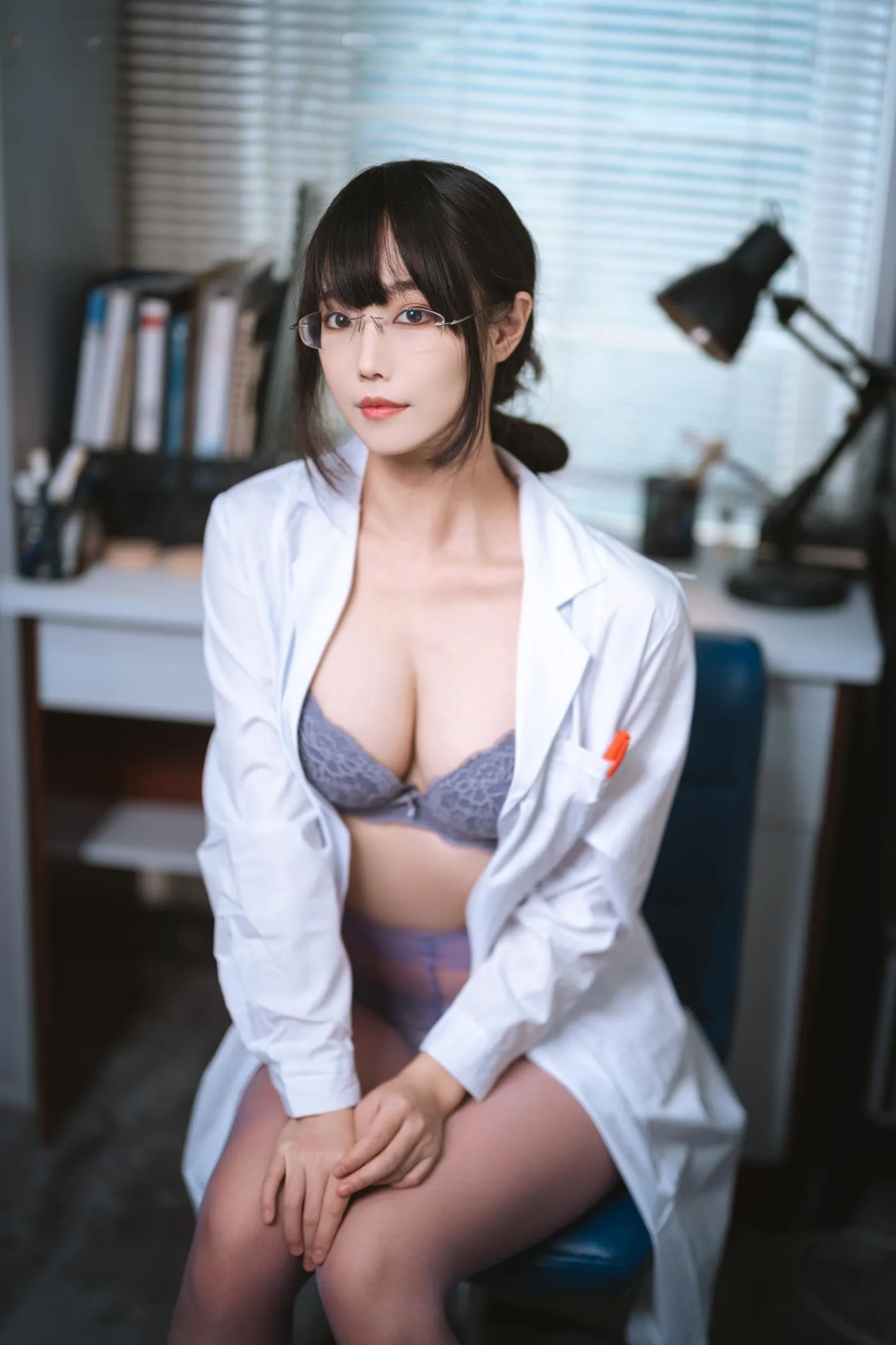 汪知子 – NO.15 医生姐姐 [34P]插图
