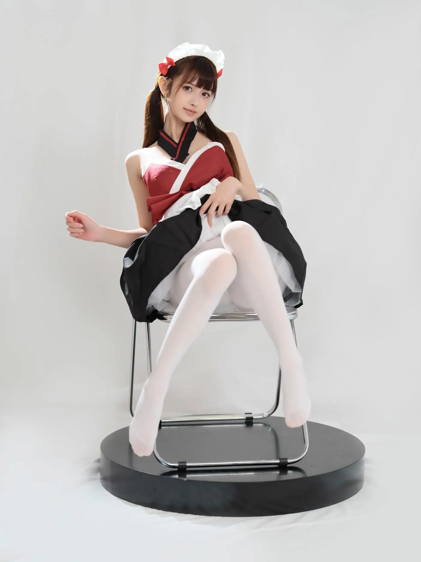 河豚抚子 – NO.07 红衣小女仆 [25P]插图2