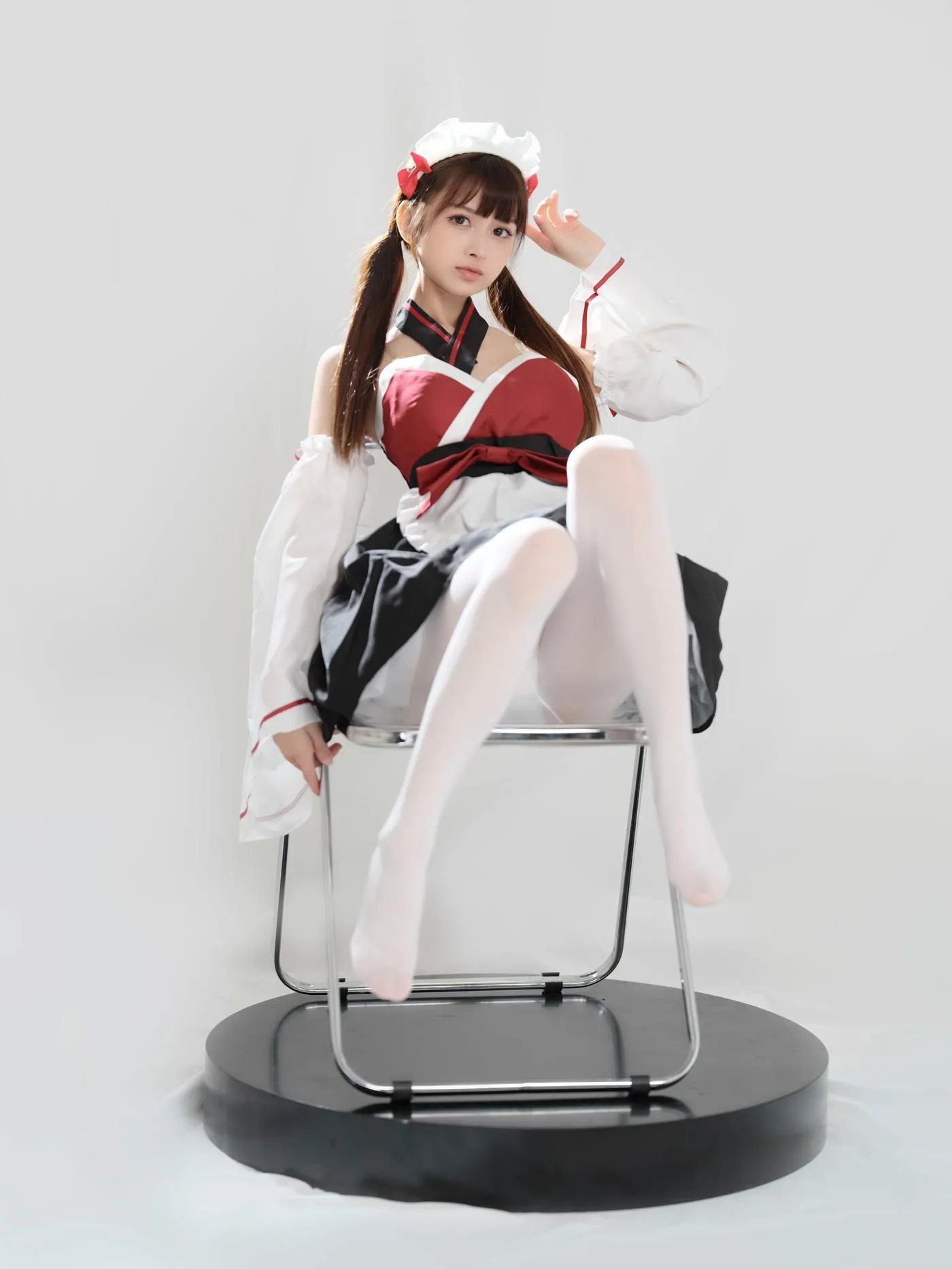 河豚抚子 – NO.07 红衣小女仆 [25P]插图5