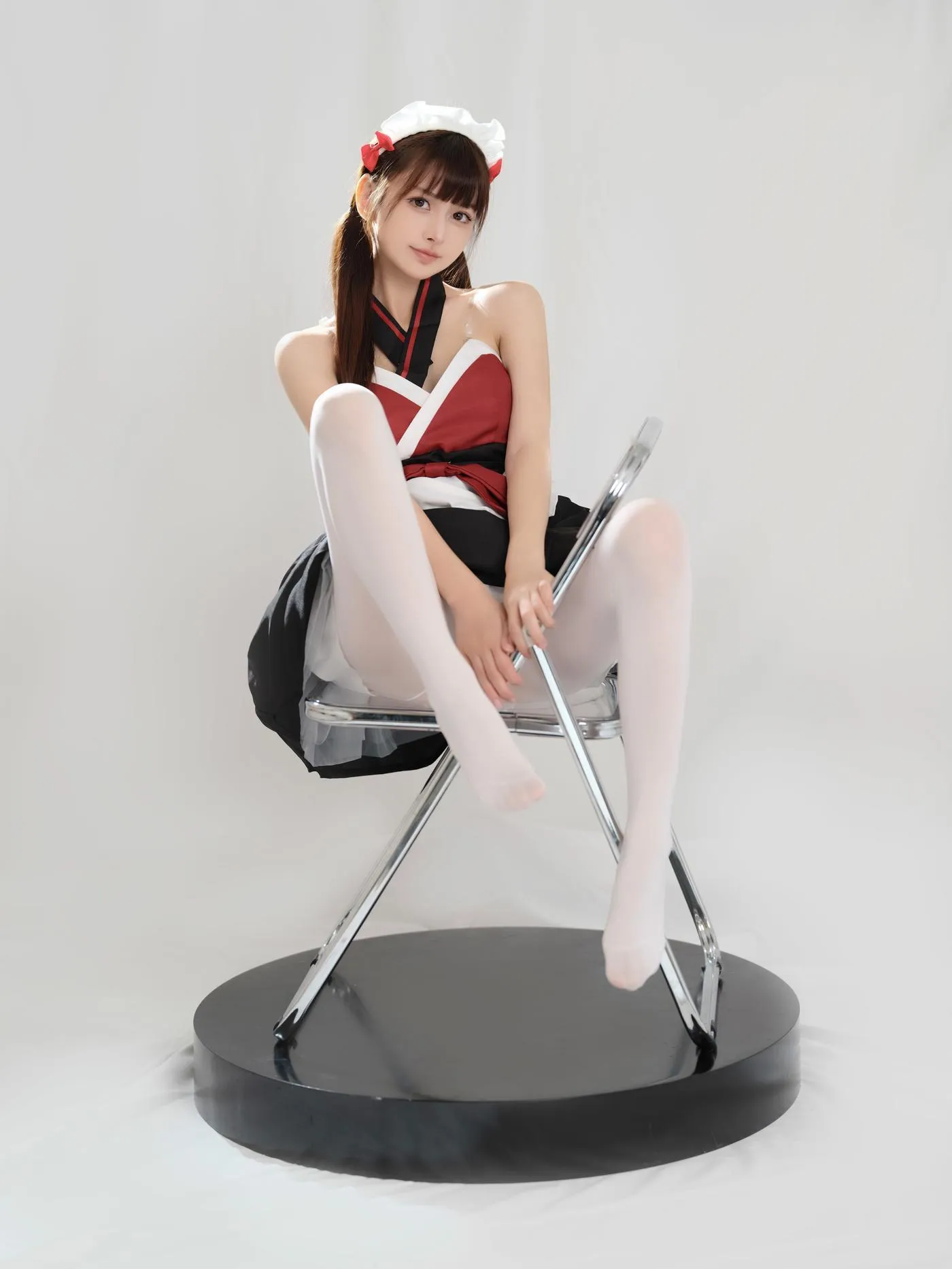 河豚抚子 – NO.07 红衣小女仆 [25P]插图6