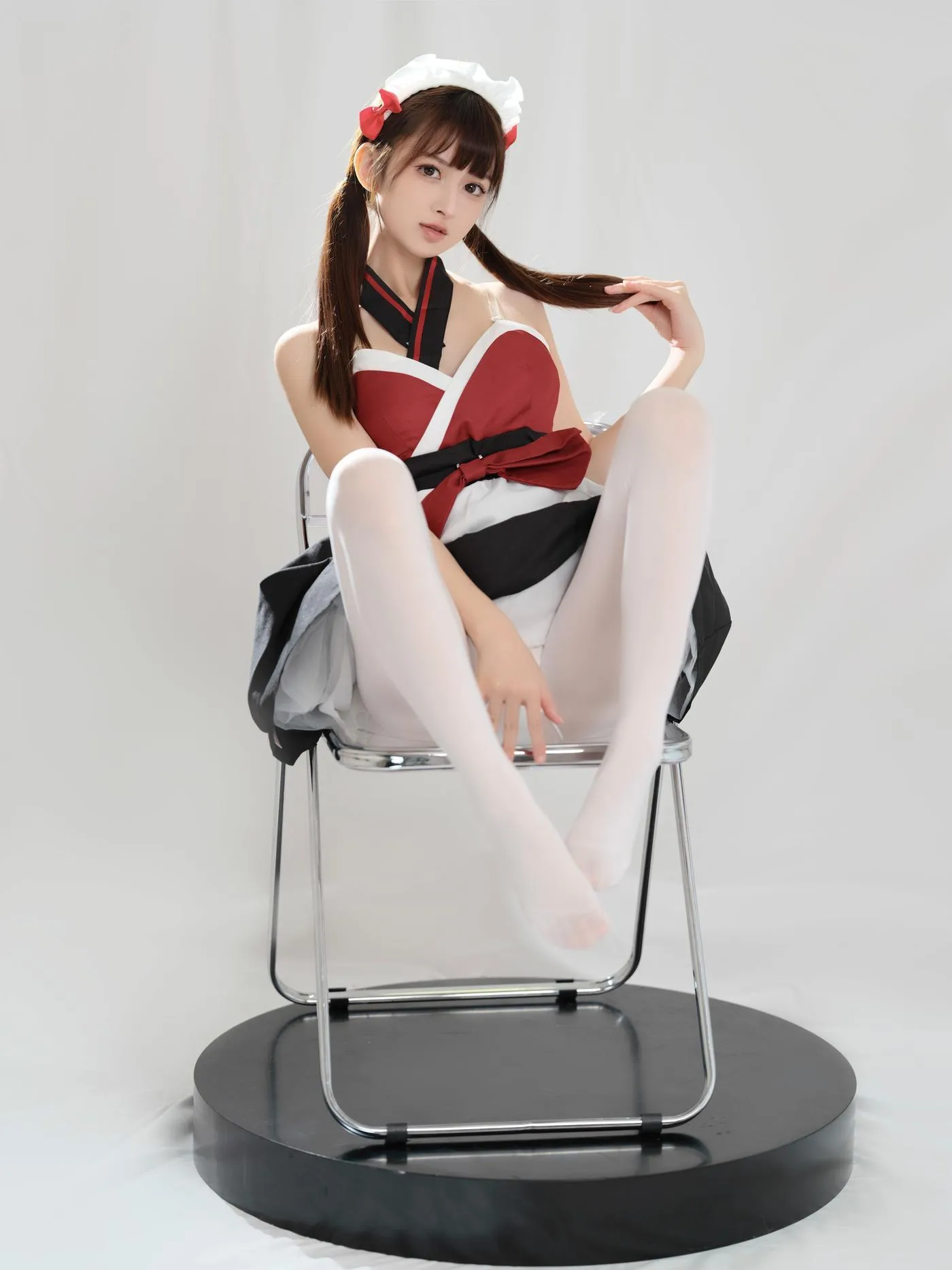 河豚抚子 – NO.07 红衣小女仆 [25P]插图9