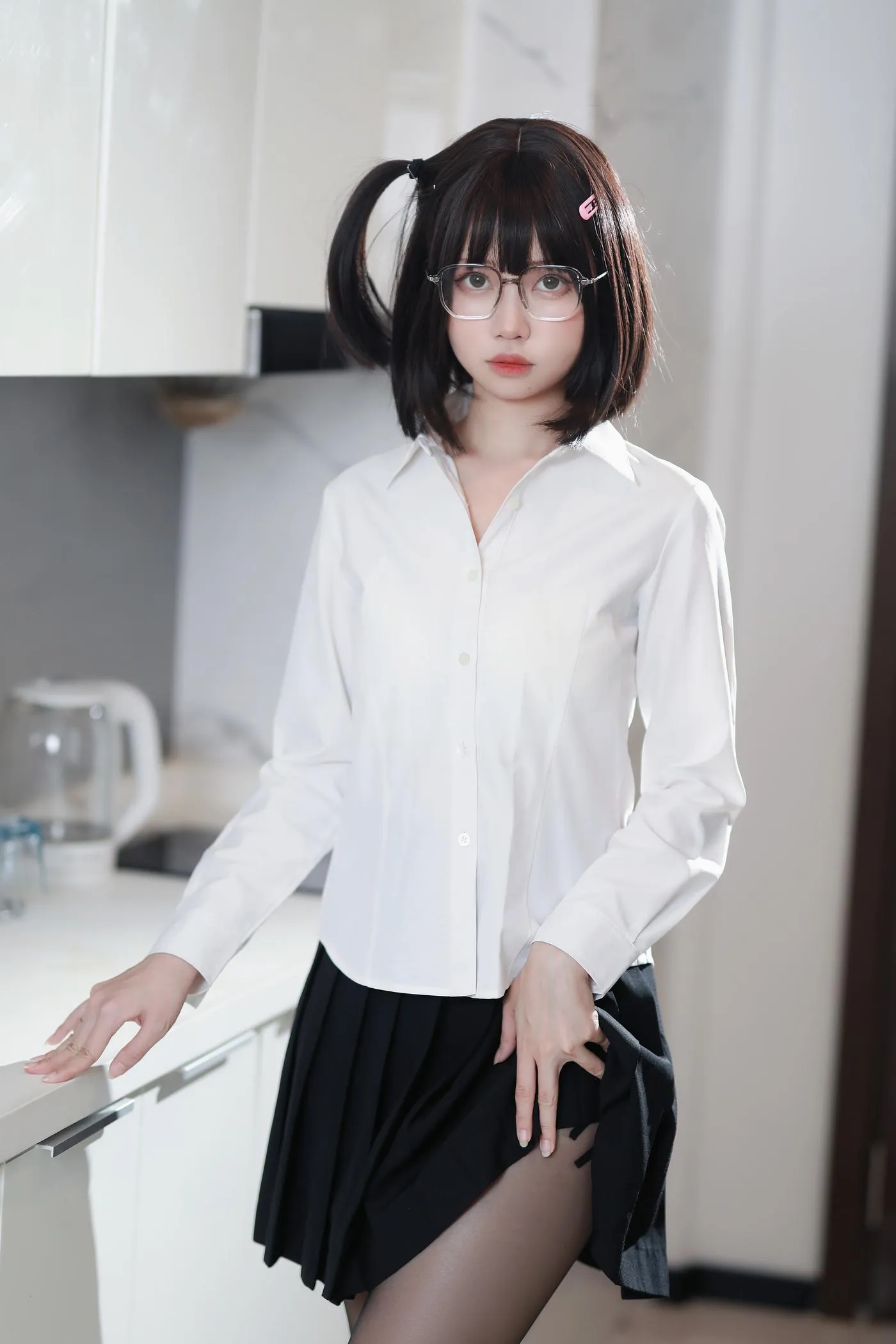 洛桑w伊梓 – NO.02 眼镜妹妹 [32P]插图8