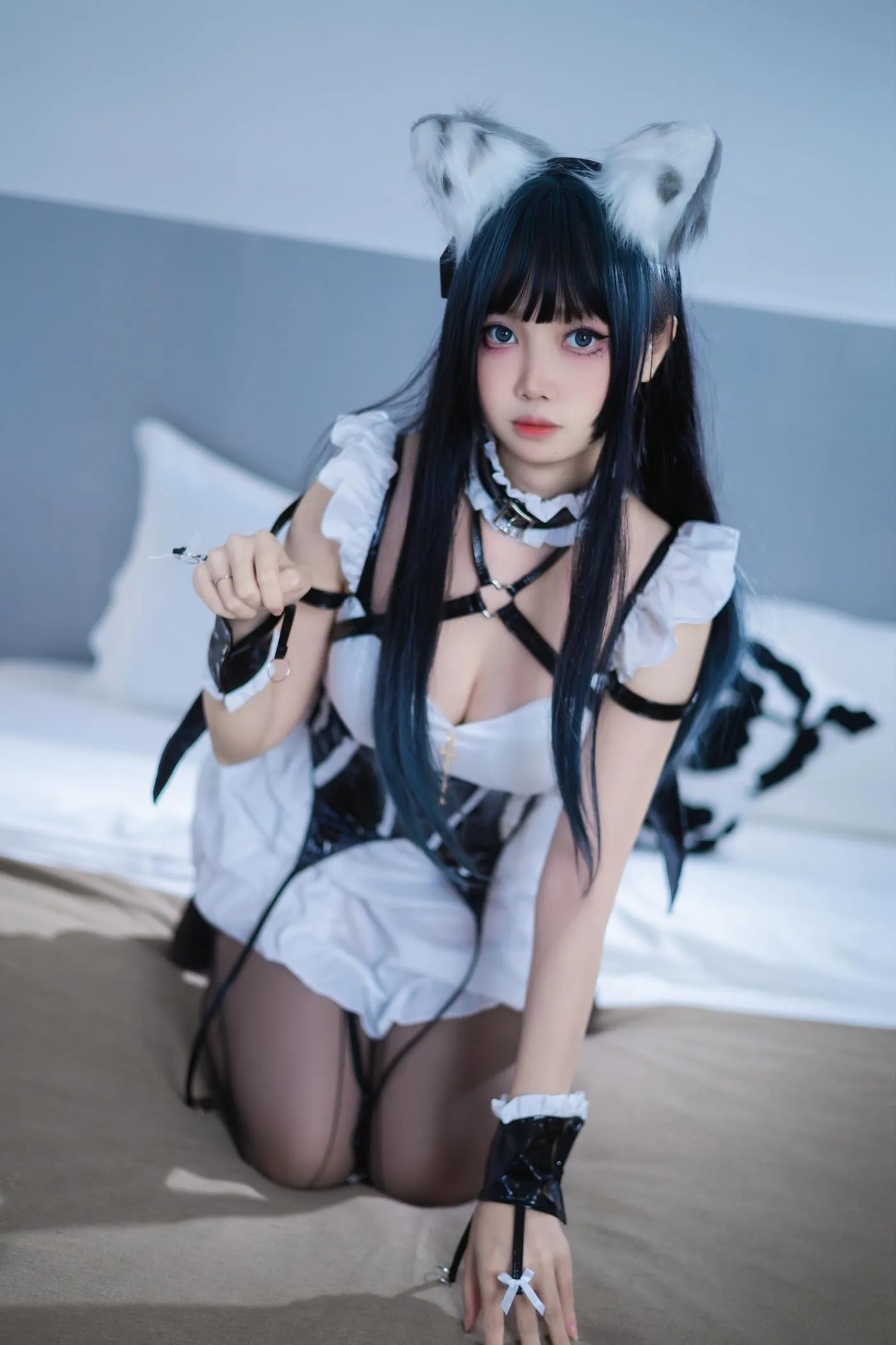 洛桑w伊梓 – NO.05 猫耳小恶魔 [25P]插图3