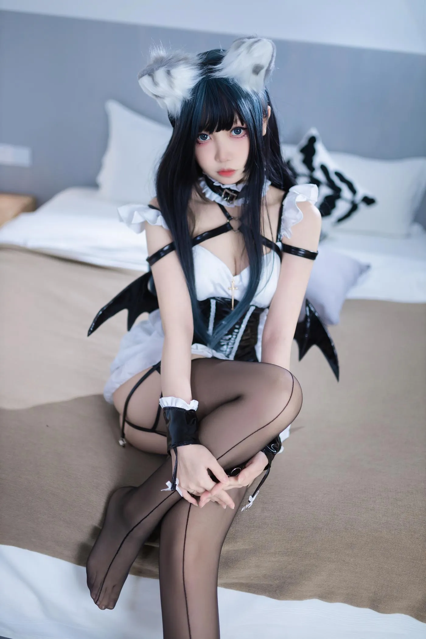 洛桑w伊梓 – NO.05 猫耳小恶魔 [25P]插图4
