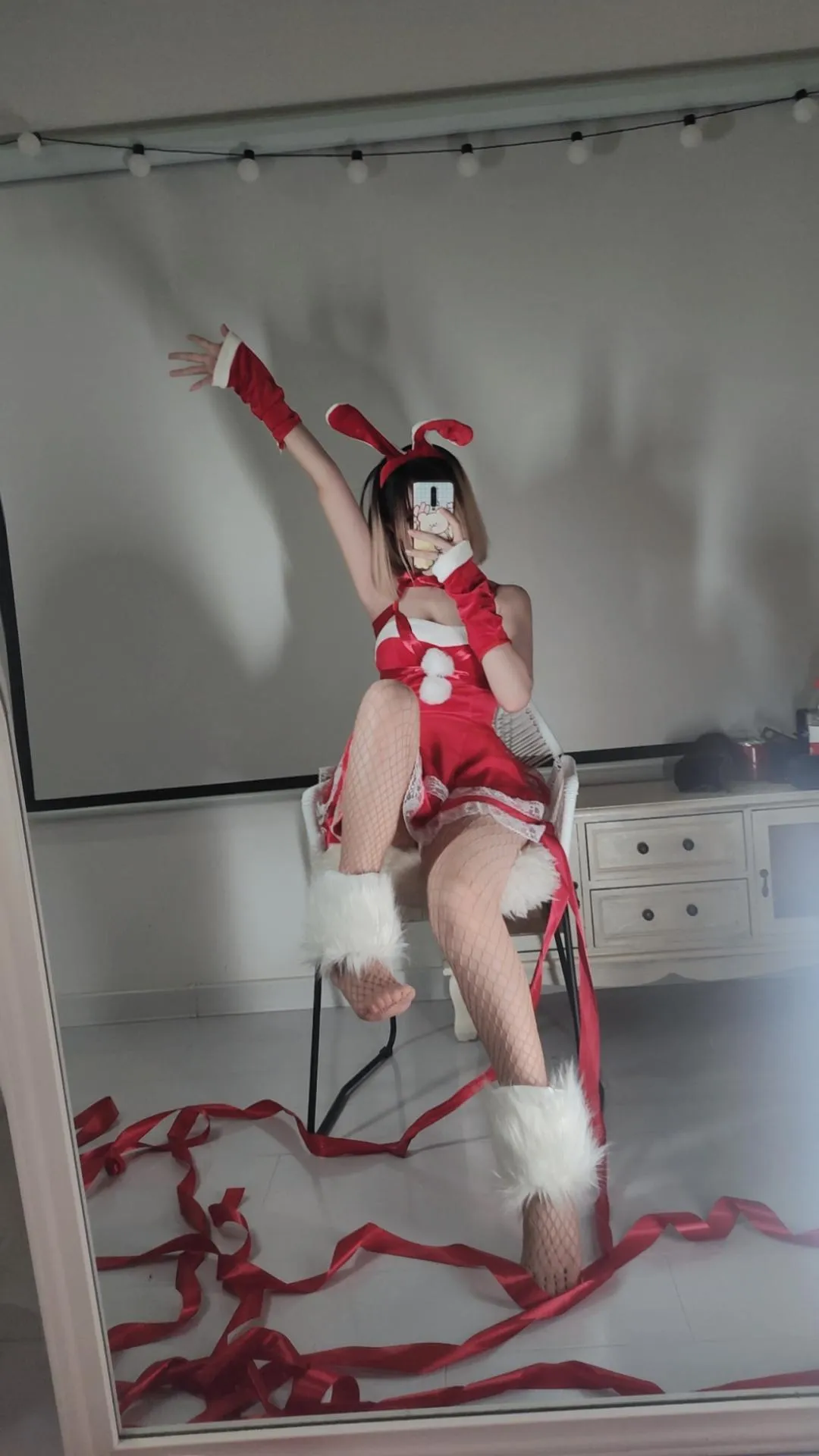 洛桑w伊梓 – NO.06 网袜丝带兔兔-自拍 [21P]插图6