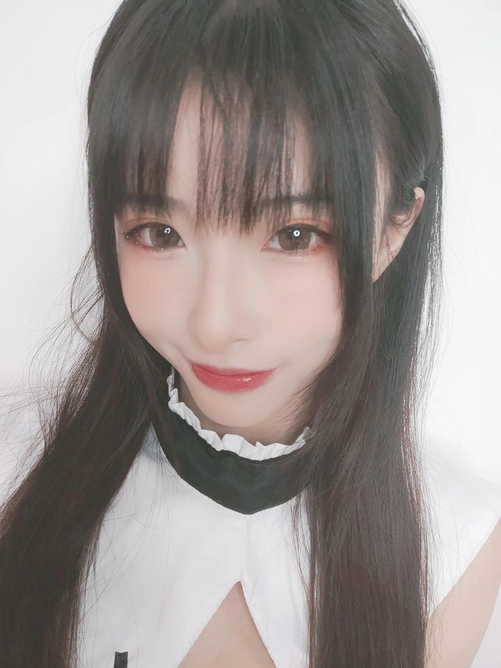 清水由乃 – NO.10 黑丝修女 [29P]插图7