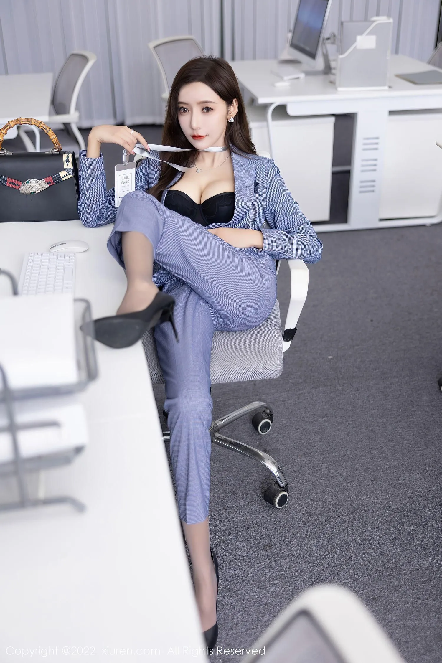 [XIUREN秀人网] 2022.09.22 NO.5629 王馨瑶yanni [83P]插图2