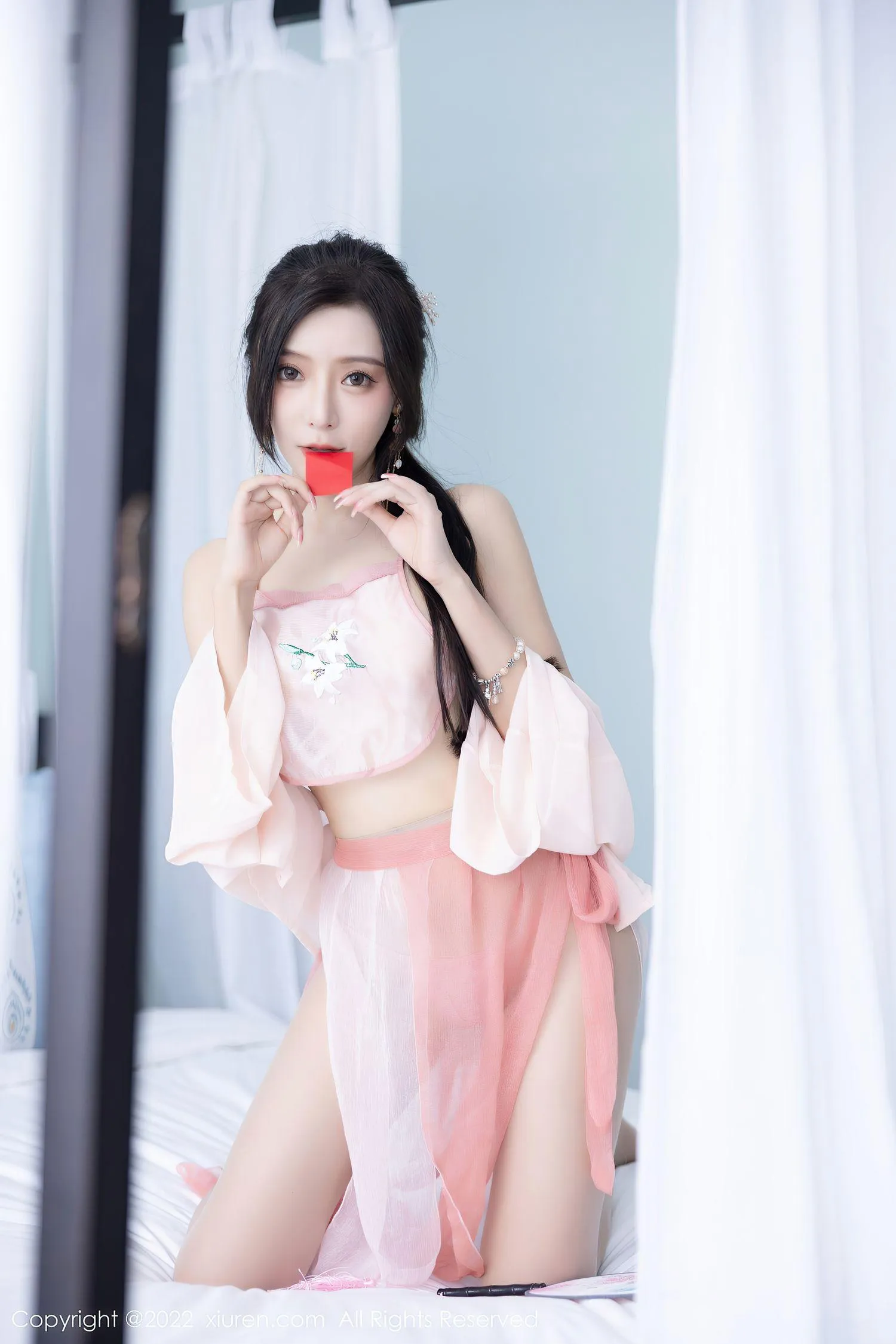 [XIUREN秀人网] 2022.12.23 NO.6040 王馨瑶yanni [85P]插图3