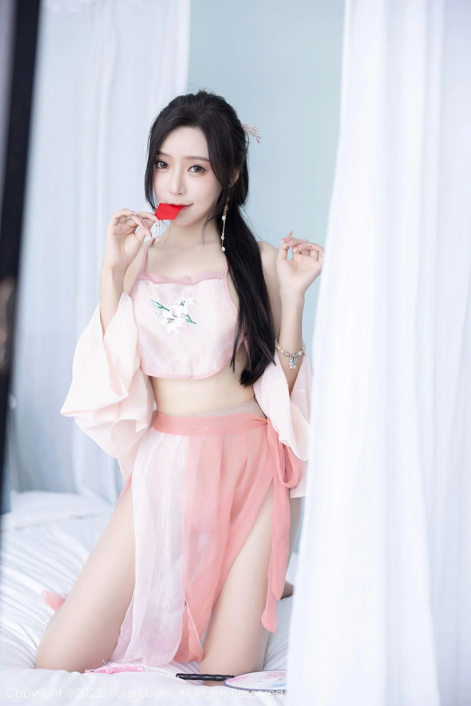 [XIUREN秀人网] 2022.12.23 NO.6040 王馨瑶yanni [85P]插图4