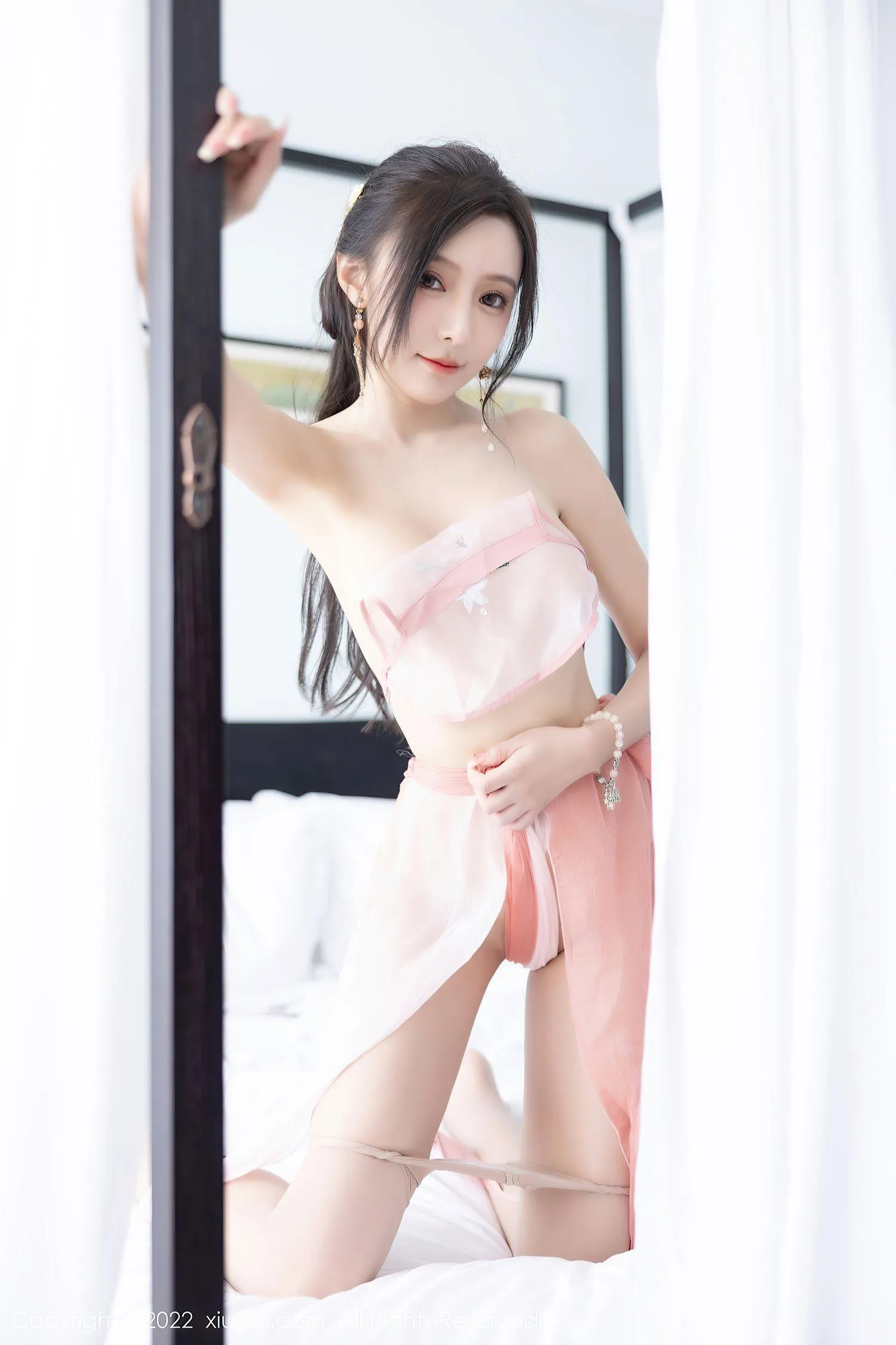 [XIUREN秀人网] 2022.12.23 NO.6040 王馨瑶yanni [85P]插图5