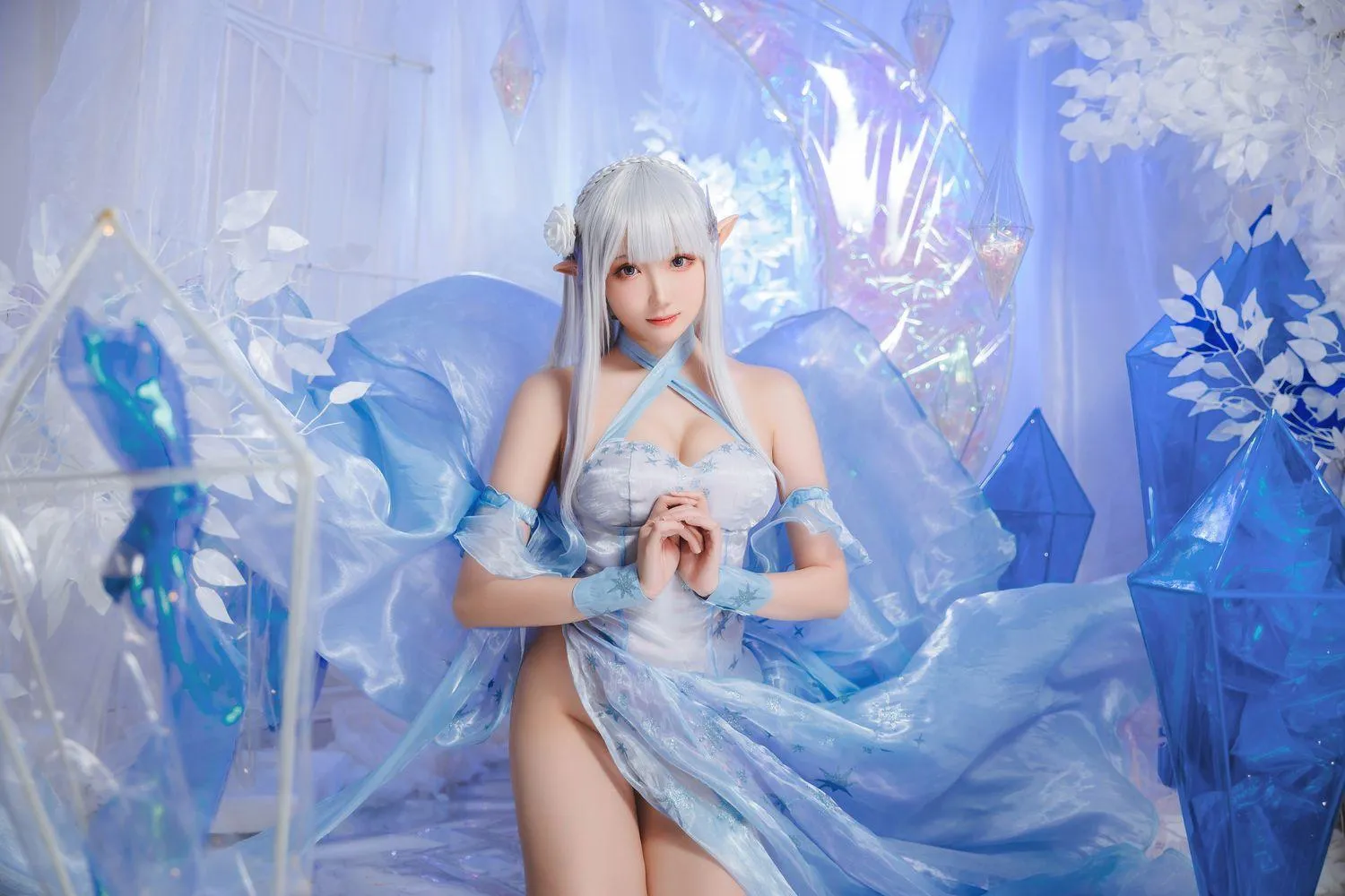 瓜希酱 NO.049 爱蜜莉雅 水晶礼服 [28P]插图6