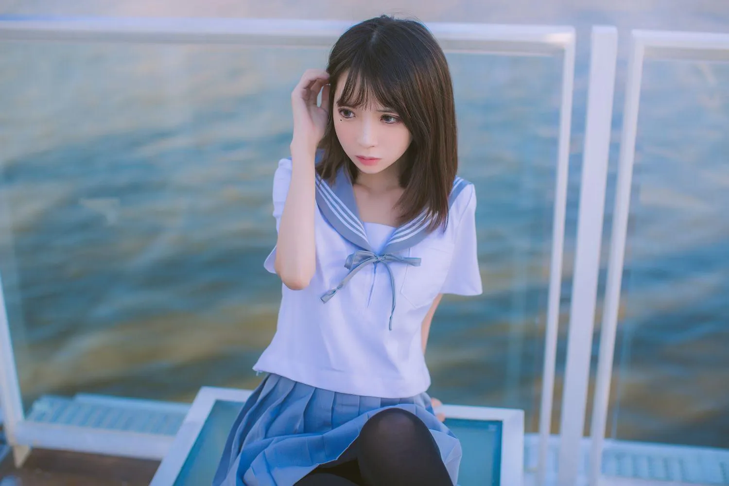 疯猫ss – NO.02 02制服写真（5套）-04.海边 [15P]插图9