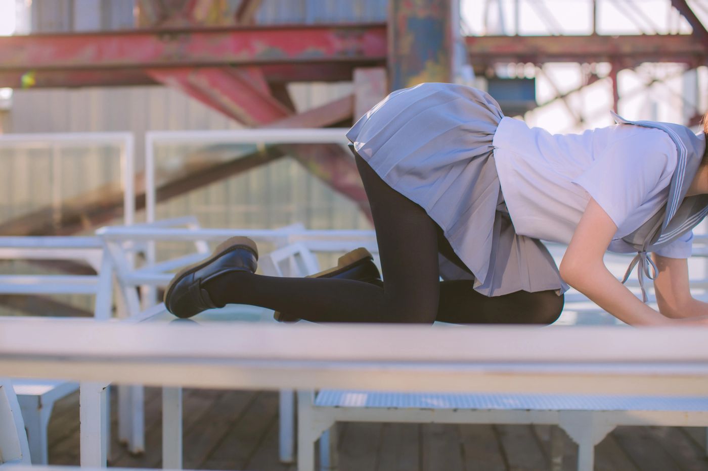 疯猫ss – NO.02 02制服写真（5套）-04.海边 [15P]插图3