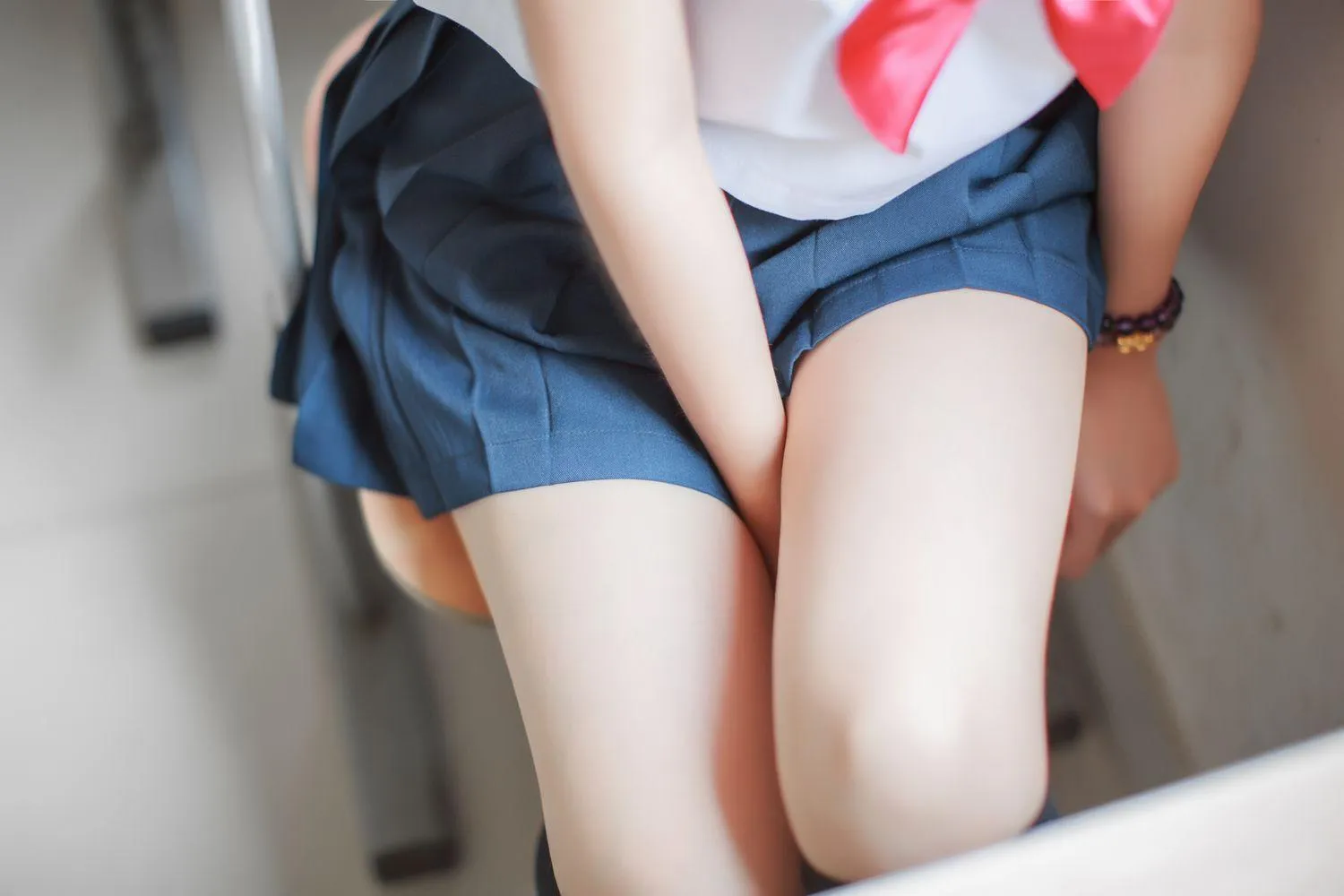 疯猫ss – NO.02 02制服写真（5套）-05.同桌的水手服 [41P]插图3