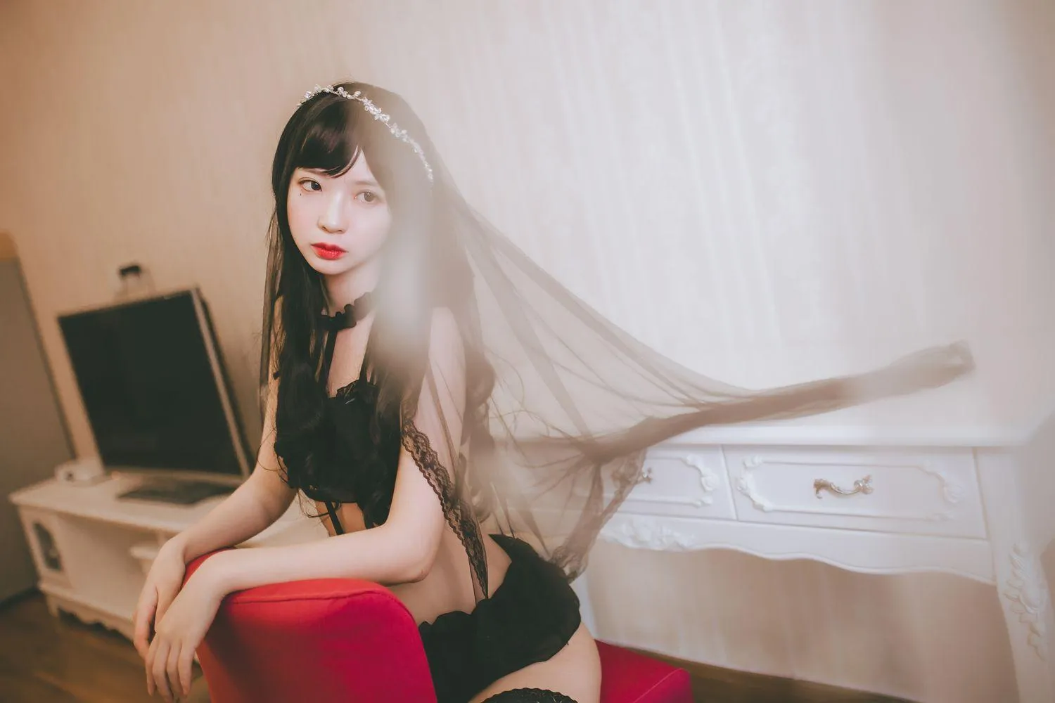 疯猫ss – NO.03 03黑丝写真（3套）-03.黑色小野猫 [29P]插图9