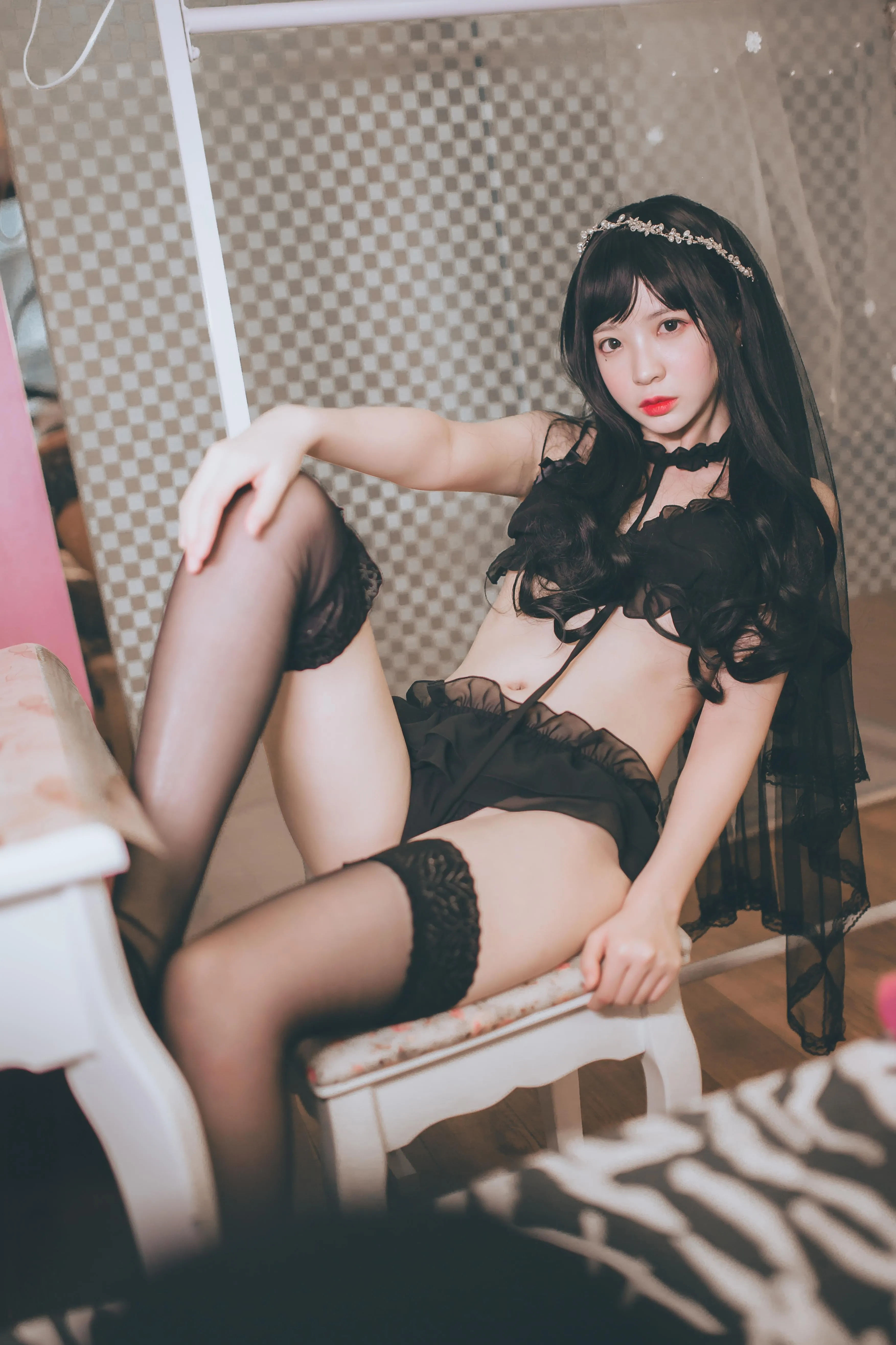 疯猫ss – NO.03 03黑丝写真（3套）-03.黑色小野猫 [29P]插图