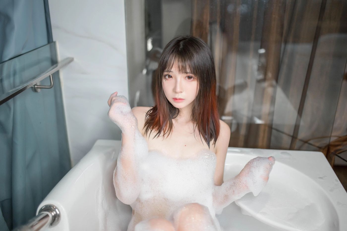 疯猫ss – NO.04 04泡泡浴写真 [34P]插图4
