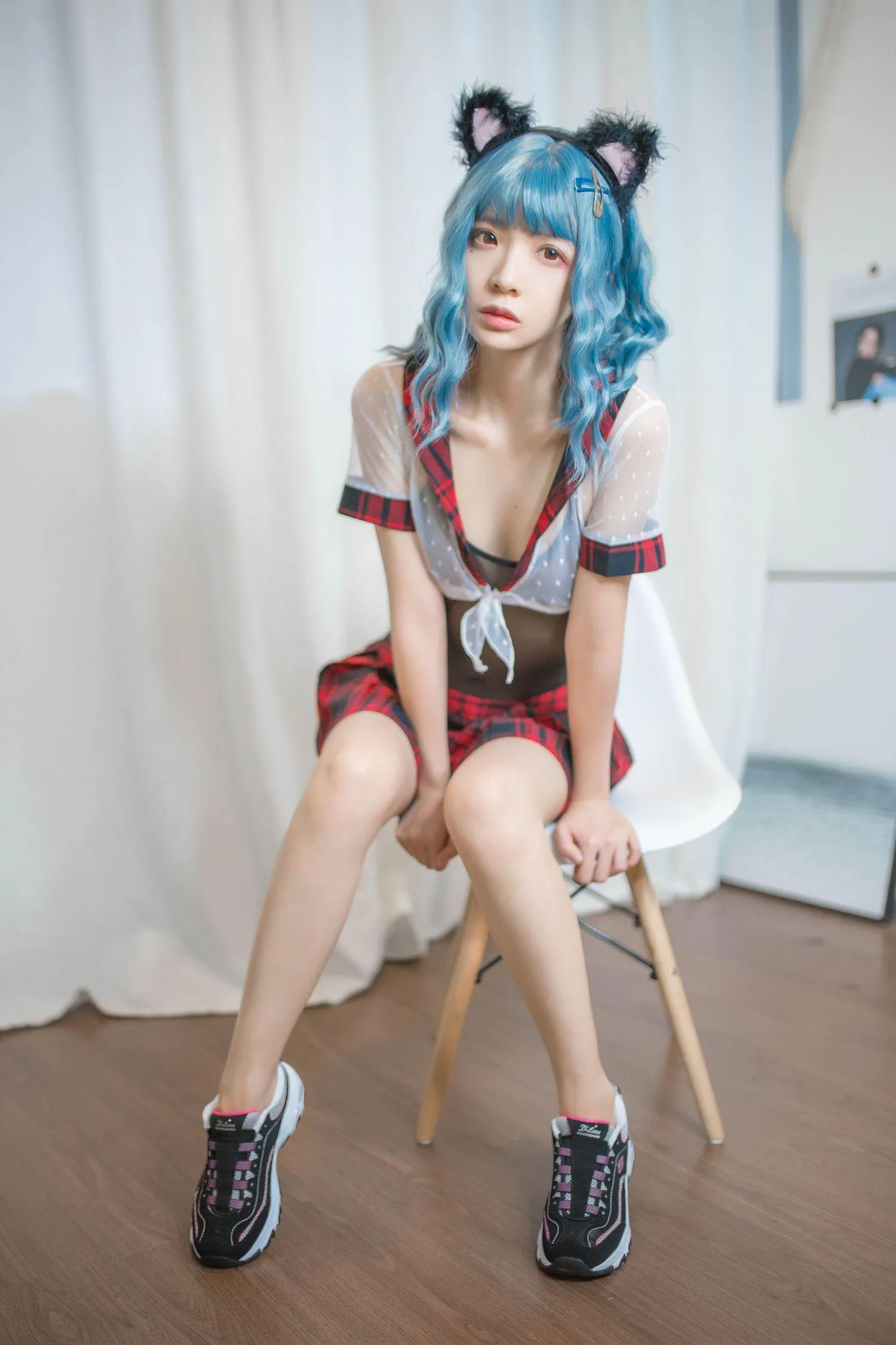 疯猫ss – NO.05 05个人写真集（2套）-01. 蓝发 [26P]插图5