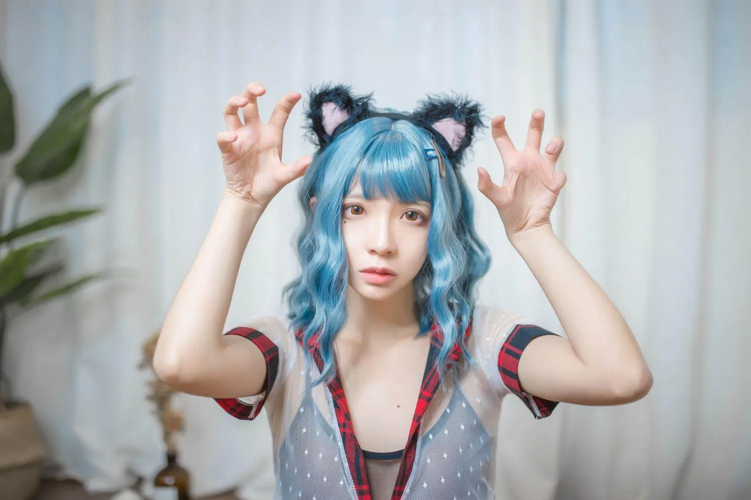 疯猫ss – NO.05 05个人写真集（2套）-01. 蓝发 [26P]插图9