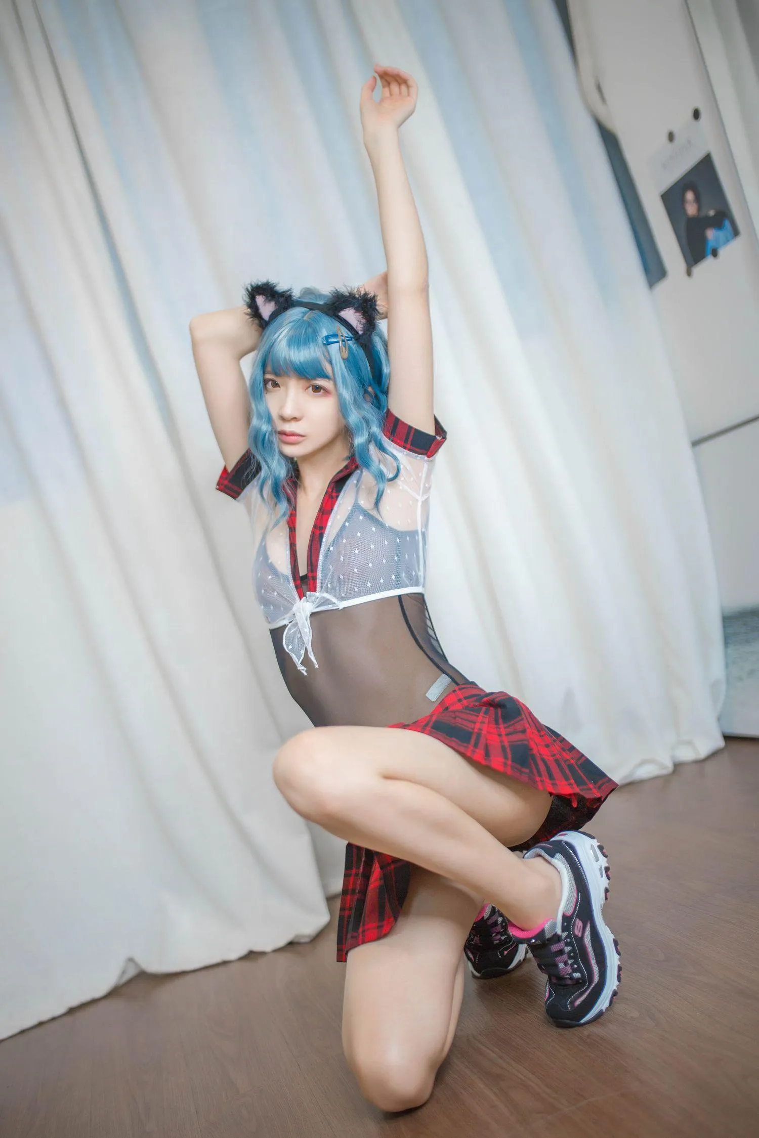 疯猫ss – NO.05 05个人写真集（2套）-01. 蓝发 [26P]插图