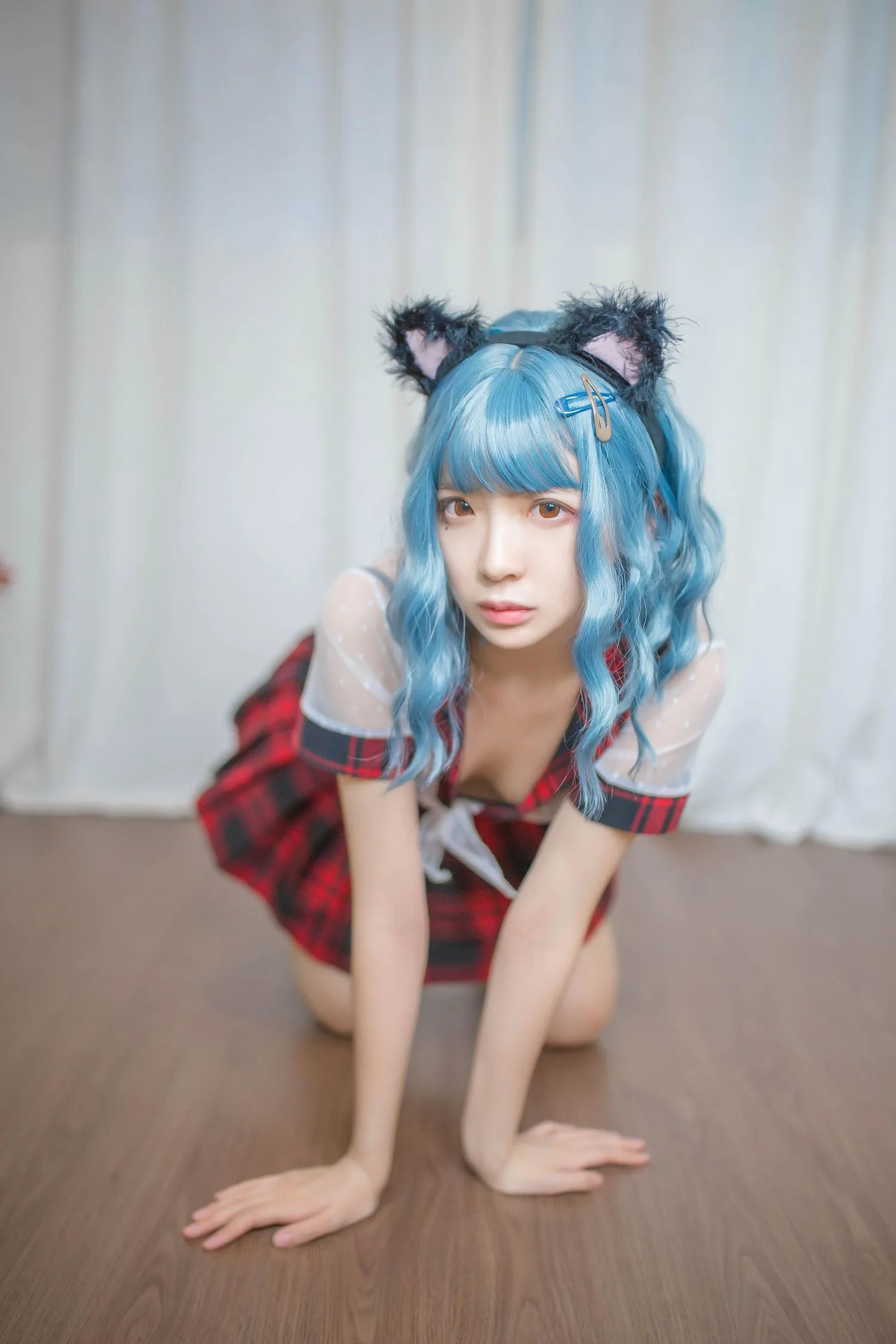 疯猫ss – NO.05 05个人写真集（2套）-01. 蓝发 [26P]插图2