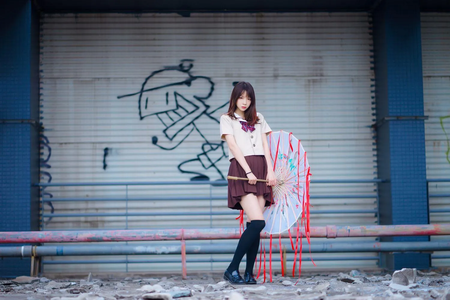 疯猫ss – NO.08 丝袜狂想曲（4套）-01.伞-42P-573M [42P]插图6
