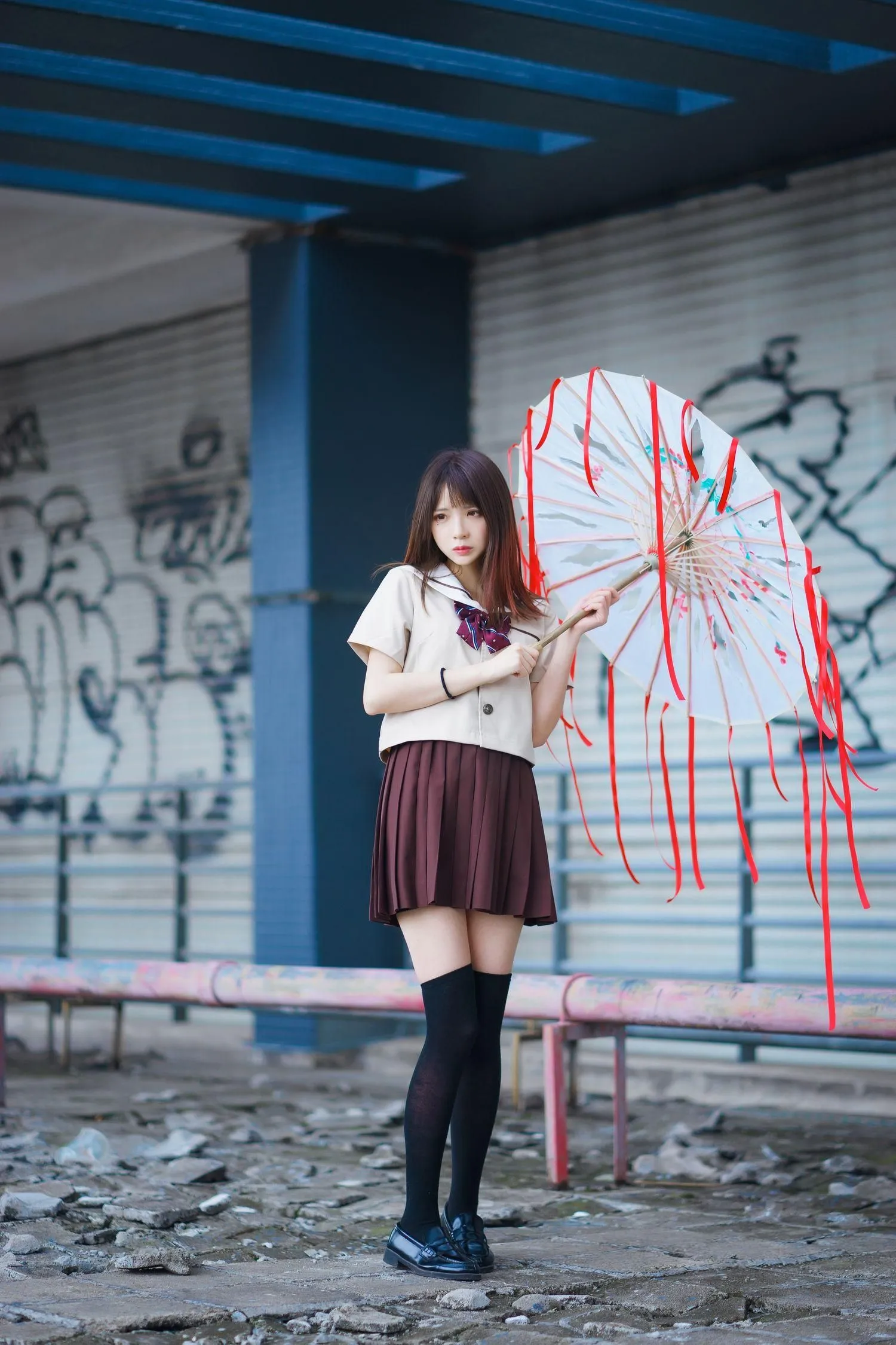 疯猫ss – NO.08 丝袜狂想曲（4套）-01.伞-42P-573M [42P]插图7