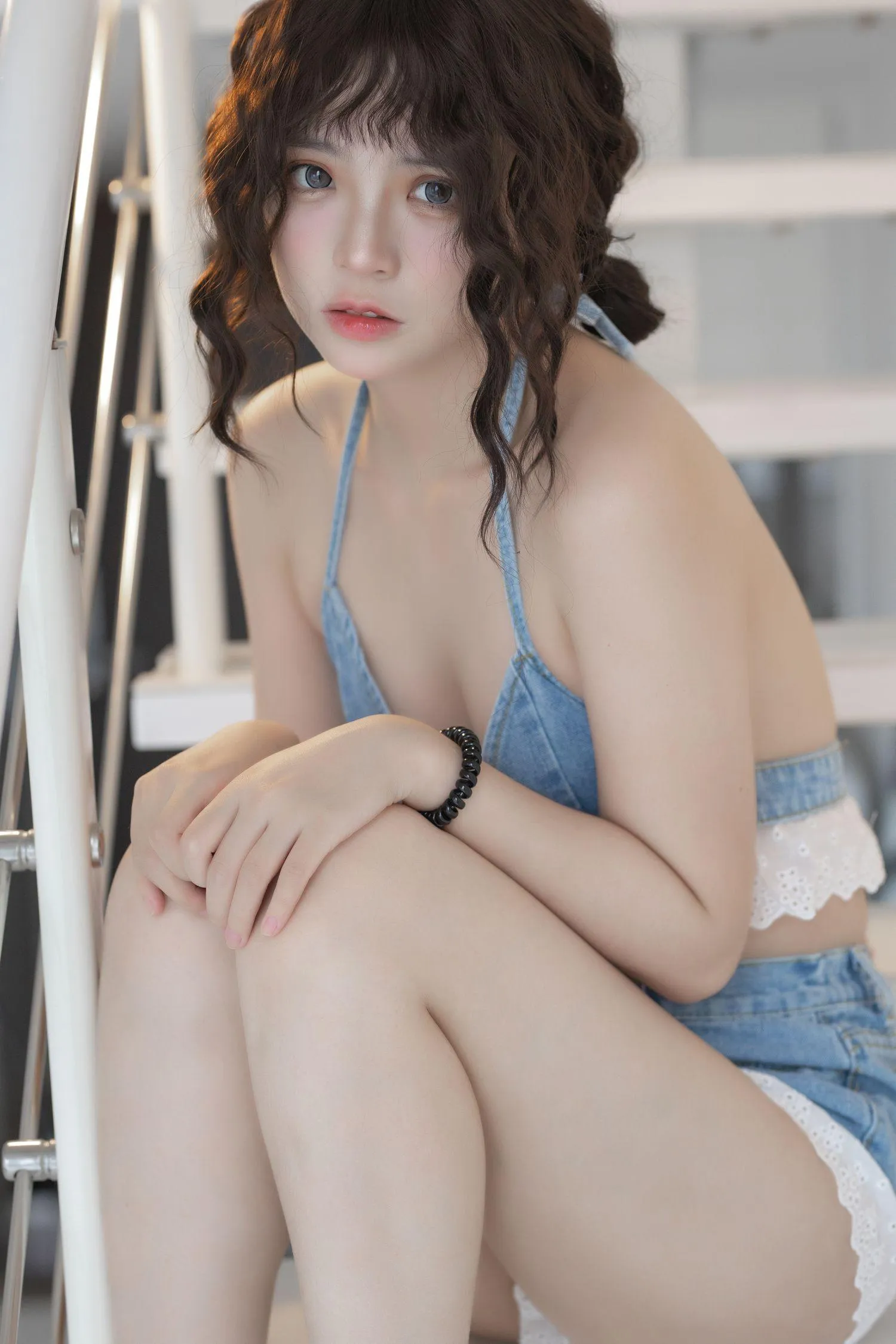 疯猫ss – NO.116 2022夏日限定A本 背带牛仔裤 [20P]插图6