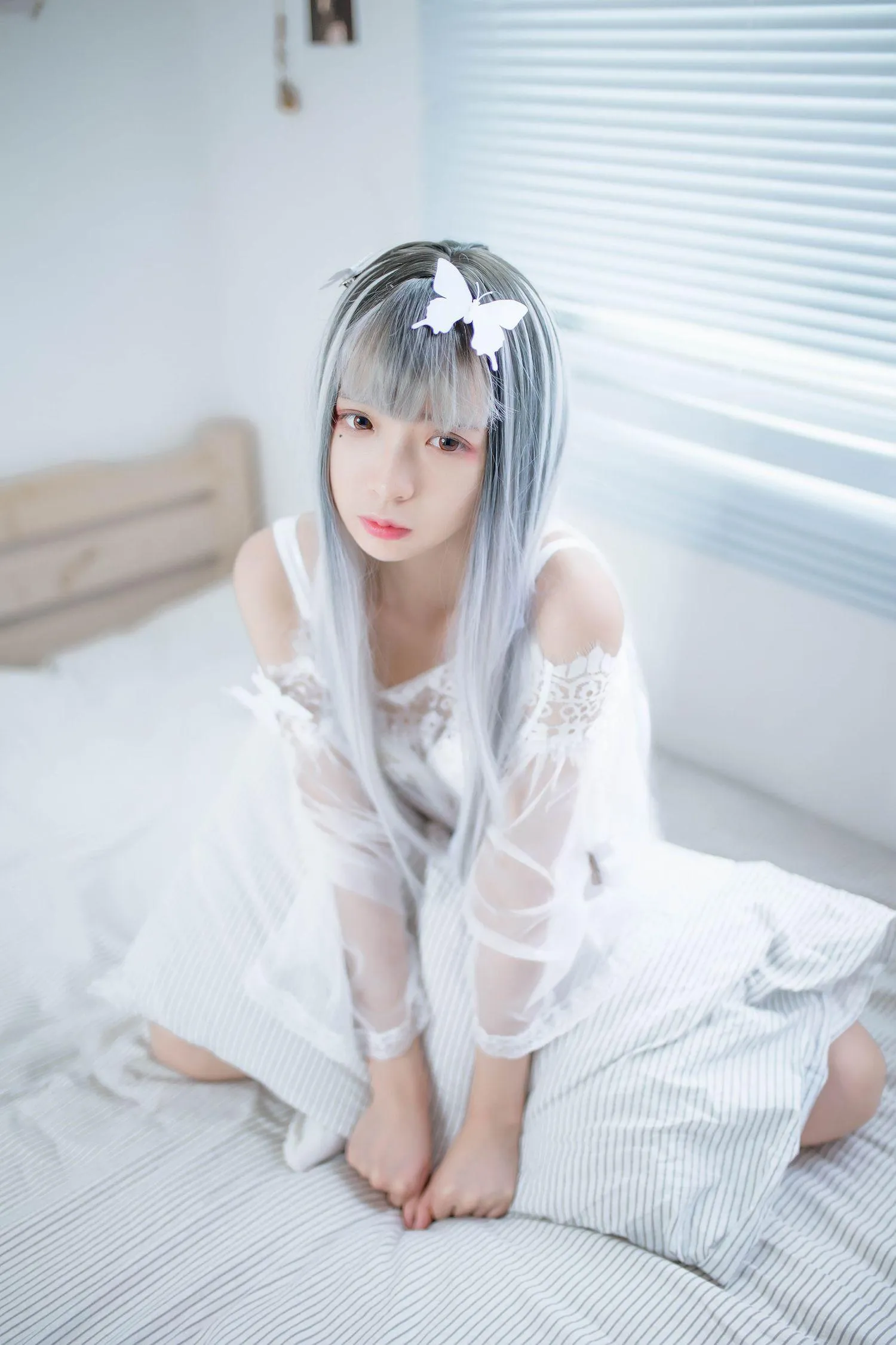 疯猫ss – NO.32 白纱 [33P]插图