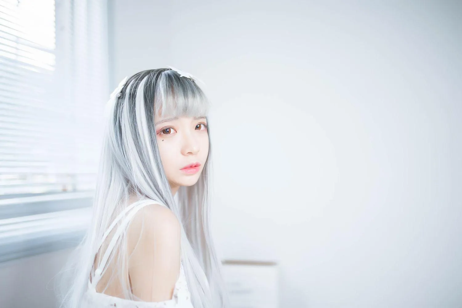 疯猫ss – NO.32 白纱 [33P]插图8
